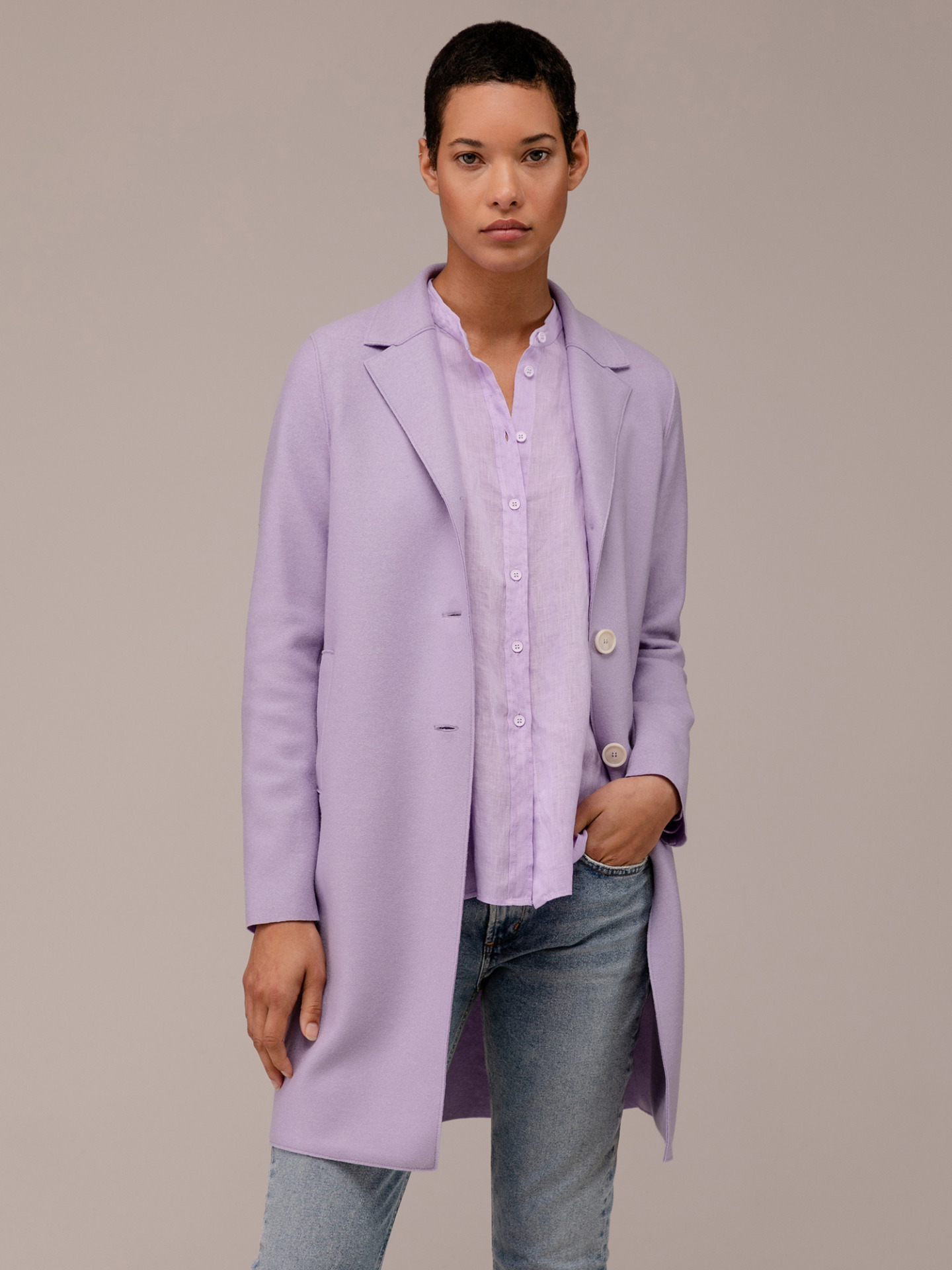 Detailansicht von Schurwollmantel von HARRIS WHARF LONDON