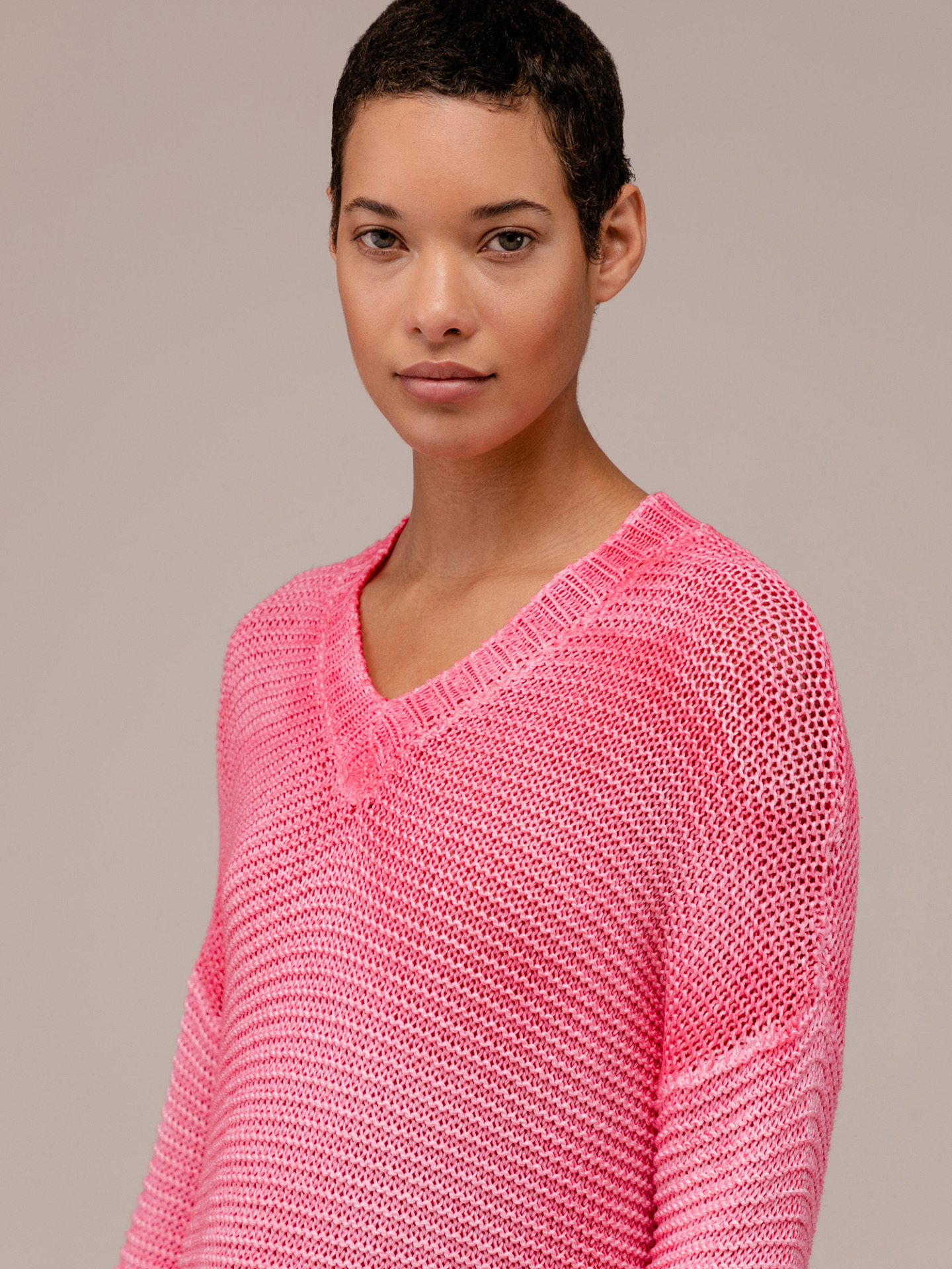 Detailansicht von Oversized Pullover aus Baumwolle von AVANT TOI