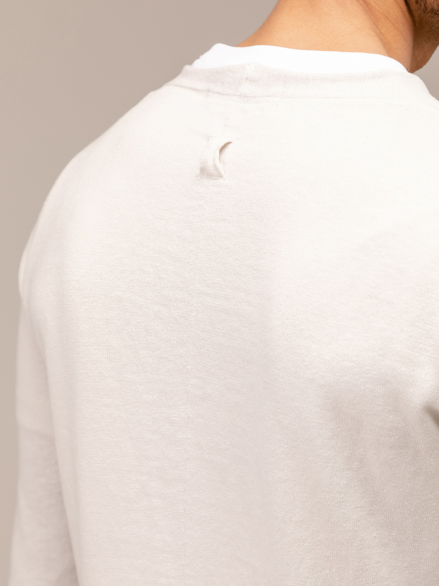 Detailansicht von Pullover aus Baumwolle von HANNES ROETHER