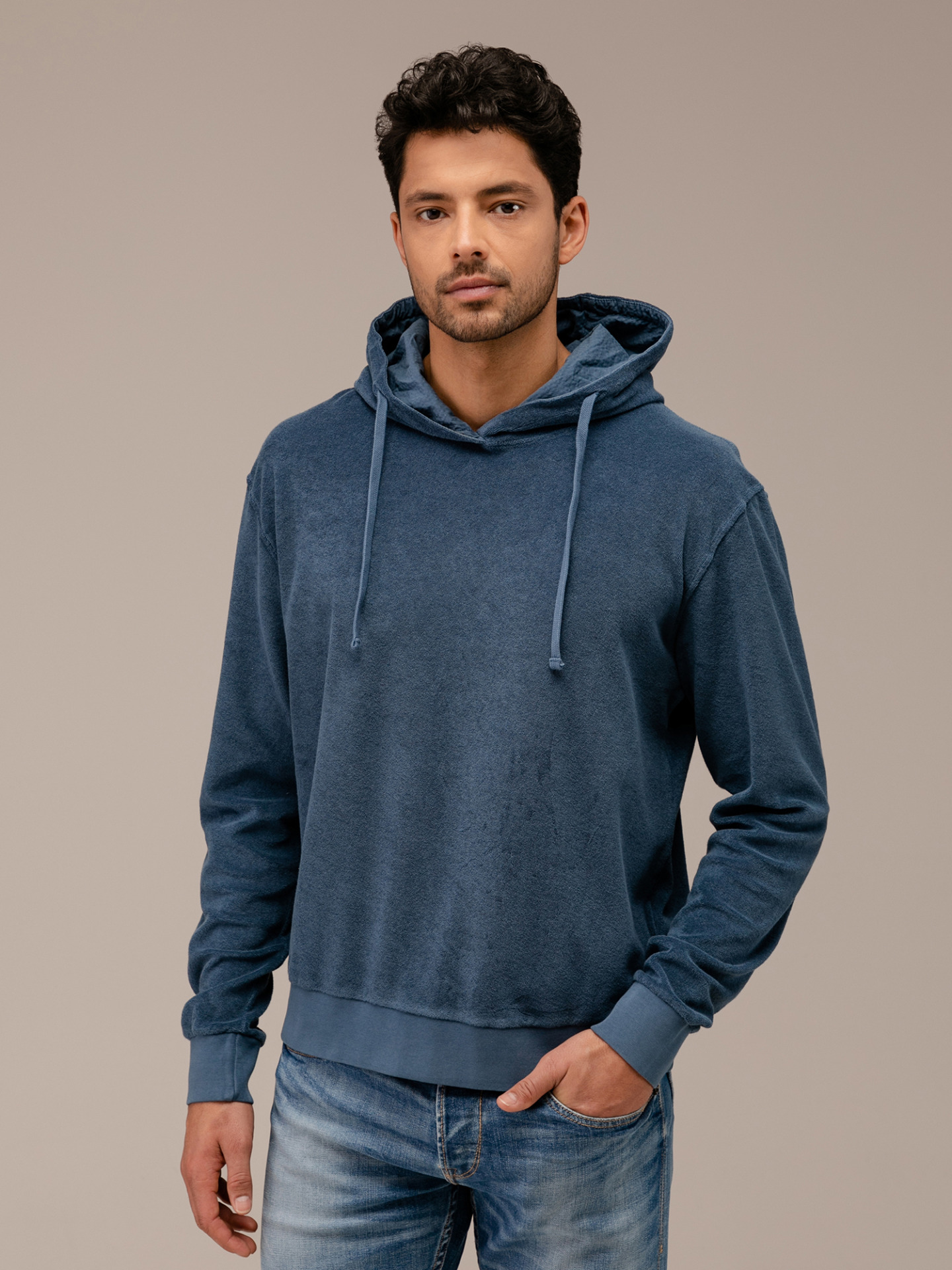 Detailansicht von Hoodie in Frotteeoptik von 04651