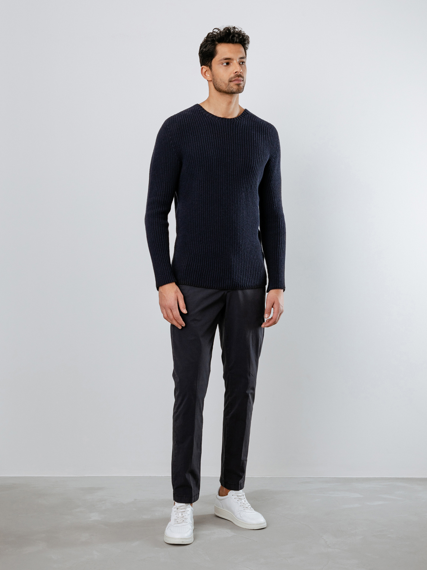 Detailansicht von Pullover aus Baumwolle von HANNES ROETHER