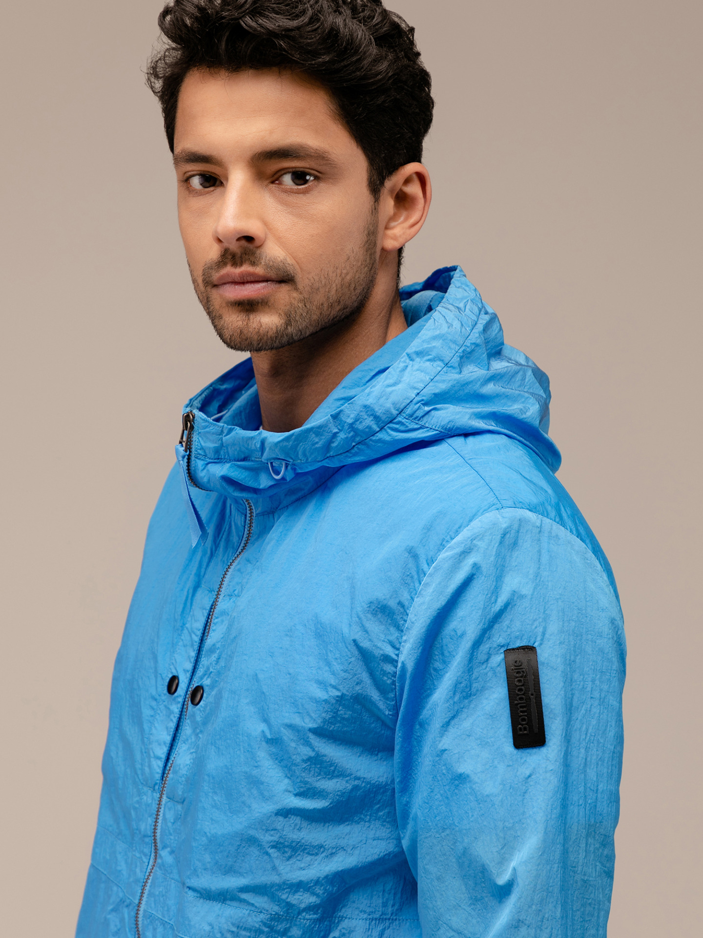 Detailansicht von Leichte Regenjacke von BOMBOOGIE