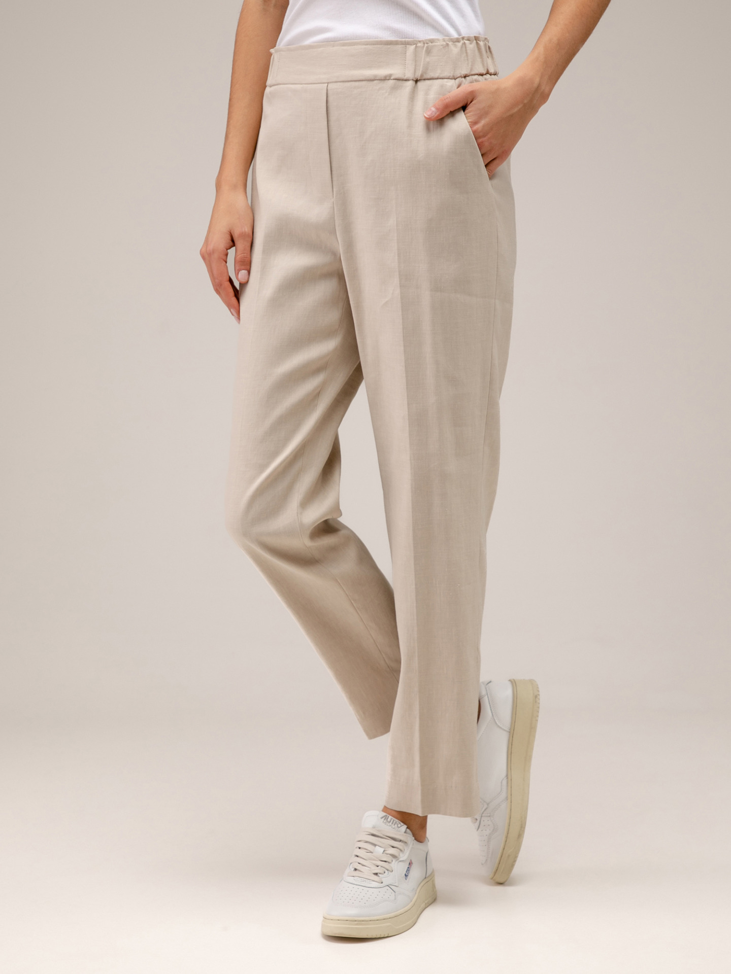 Detailansicht von Lässige Hose aus Leinen von ANTONELLI