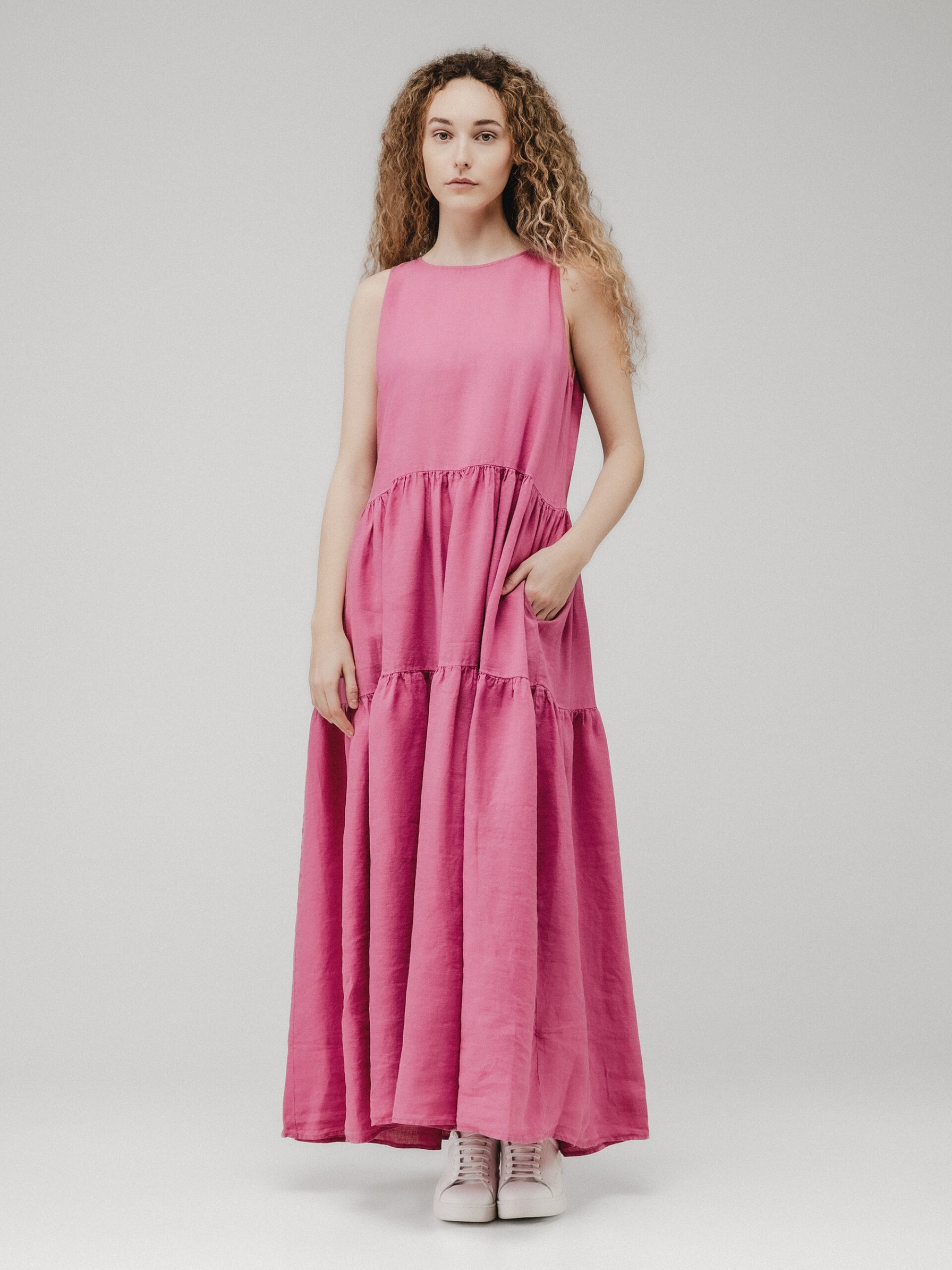 Detailansicht von Maxi-Kleid aus Leinen von ANTONELLI