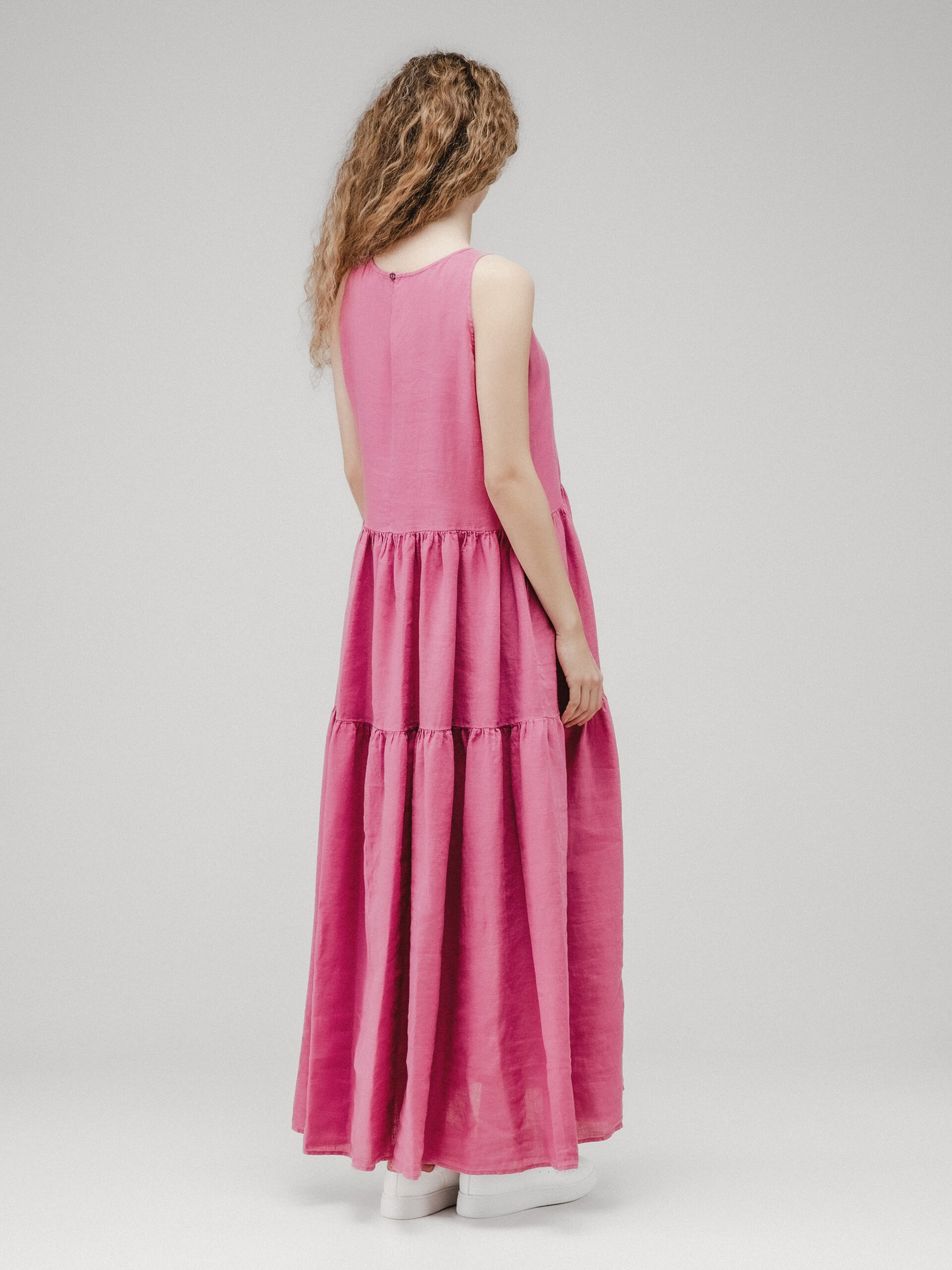 Detailansicht von Maxi-Kleid aus Leinen von ANTONELLI