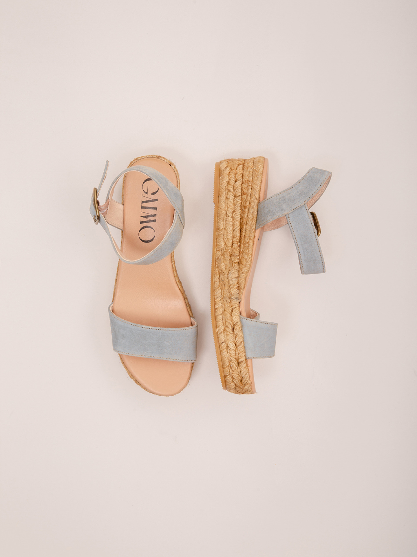 Detailansicht von Keilsandaletten von GAIMO