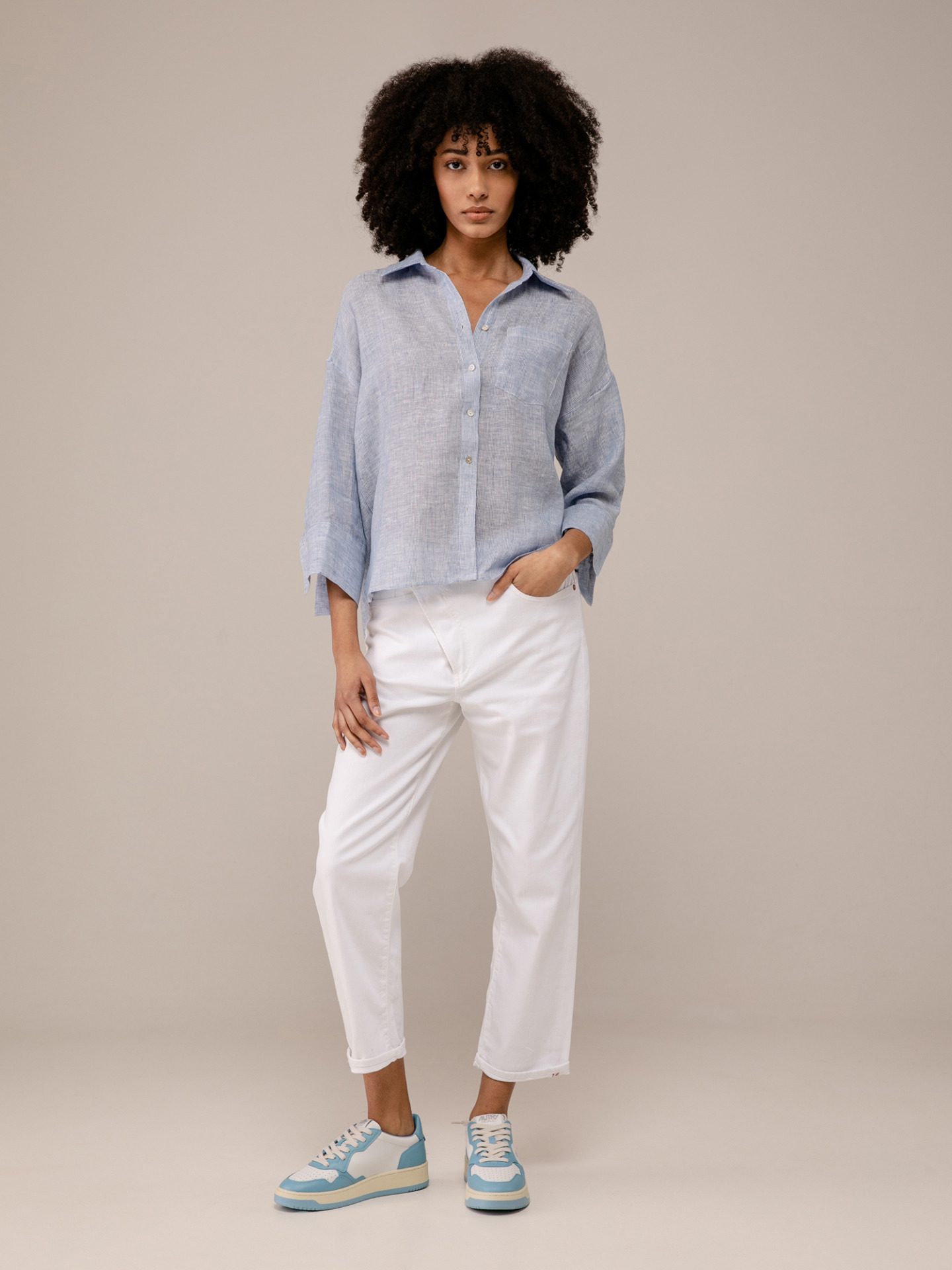 Detailansicht von Oversized Leinenbluse von JC SOPHIE