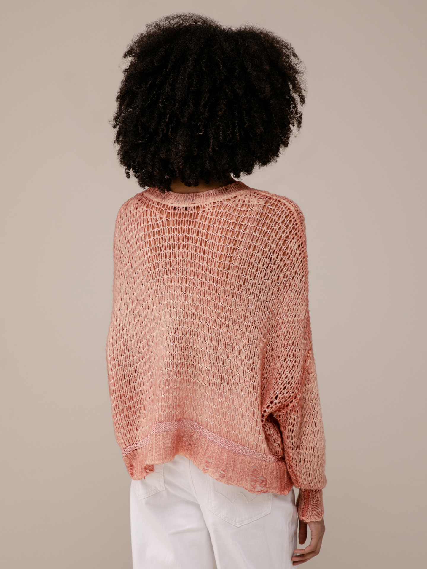 Detailansicht von Leichter Pullover aus Cashmere von AVANT TOI