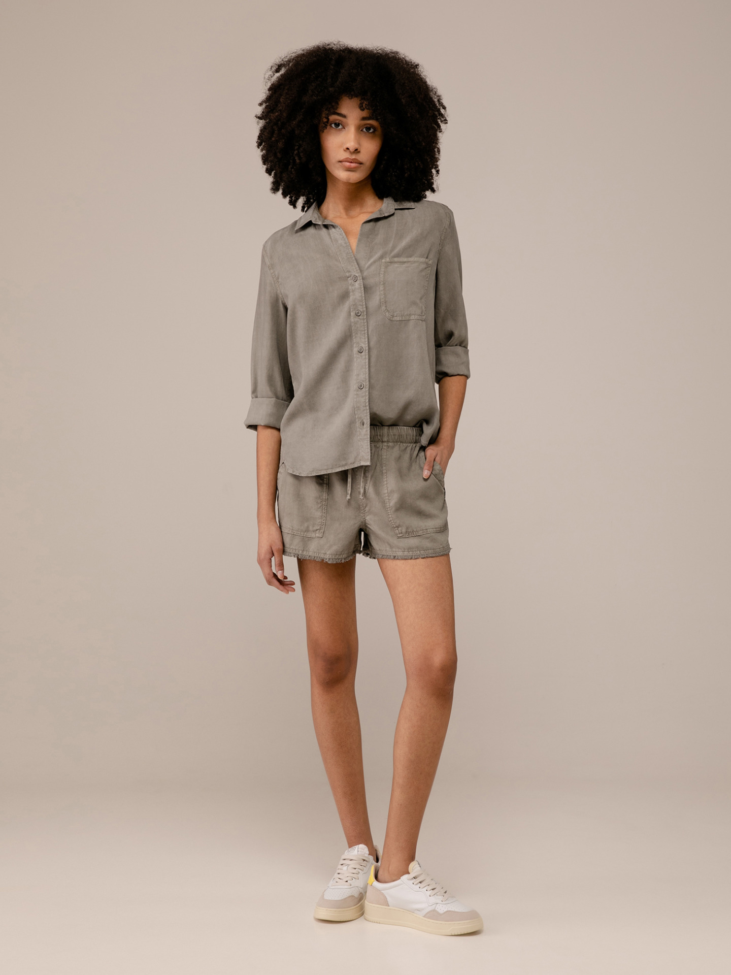 Detailansicht von Hemdbluse von BELLA DAHL