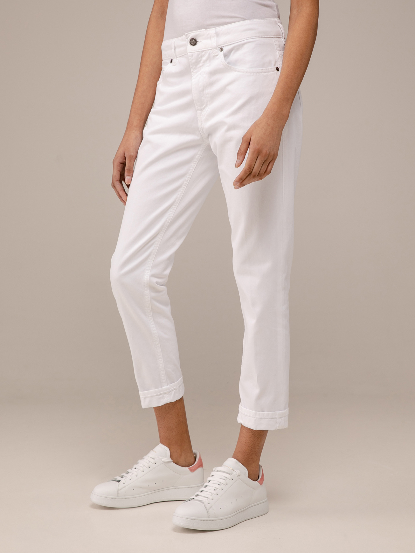 Detailansicht von Straight Leg Jeans von DONDUP