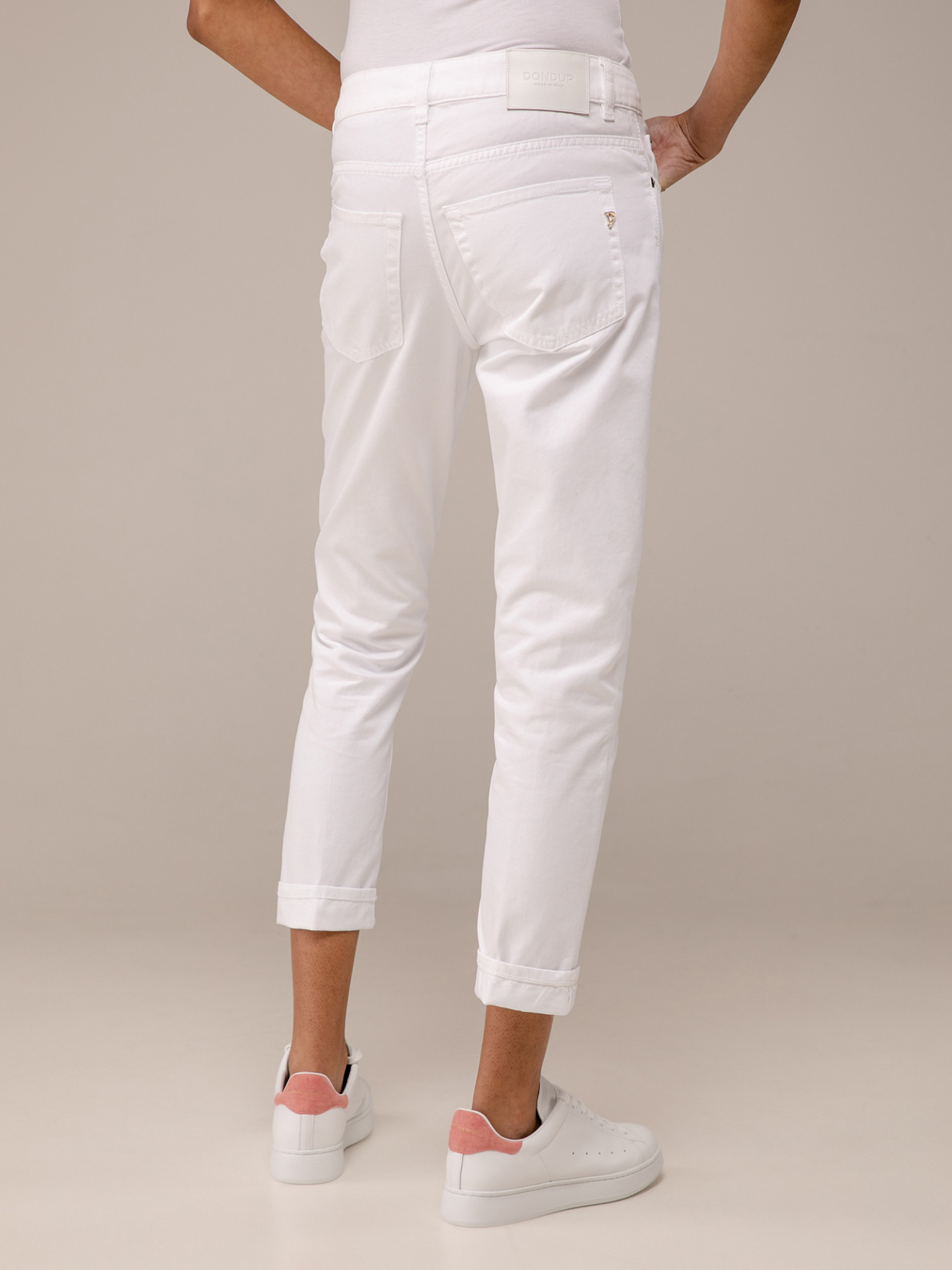 Detailansicht von Straight Leg Jeans von DONDUP