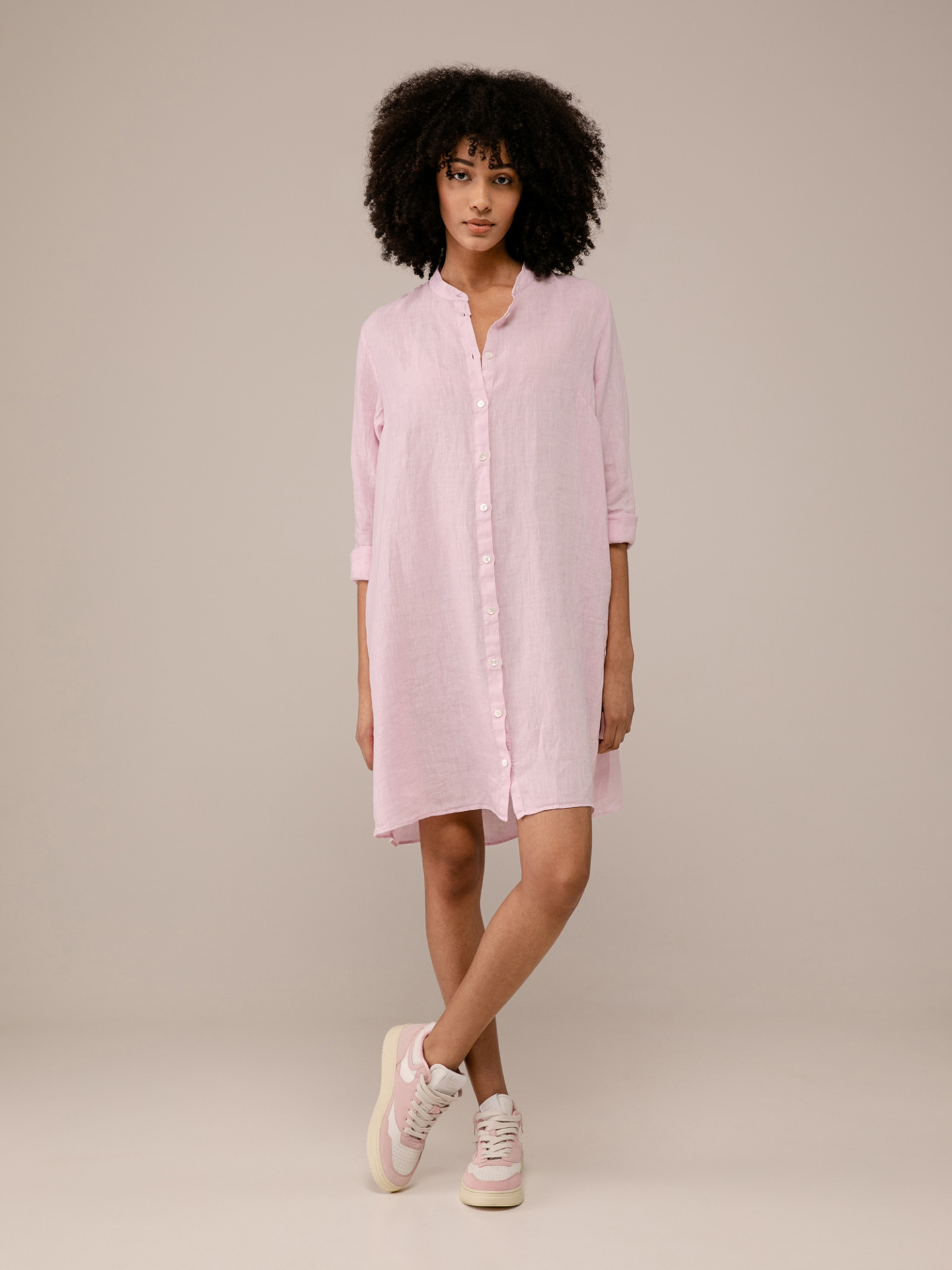 Detailansicht von Kurzes Blusenkleid aus Leinen von BETTER RICH