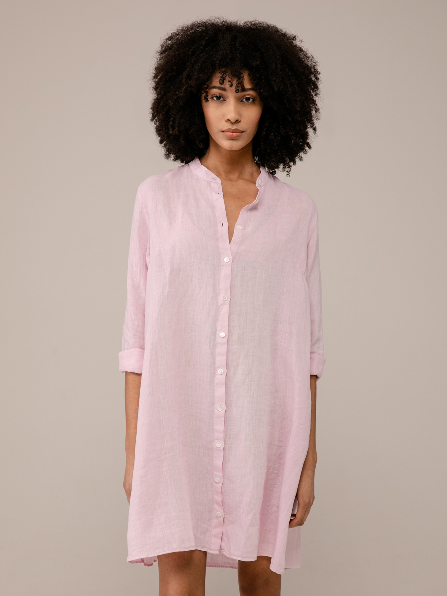 Detailansicht von Kurzes Blusenkleid aus Leinen von BETTER RICH