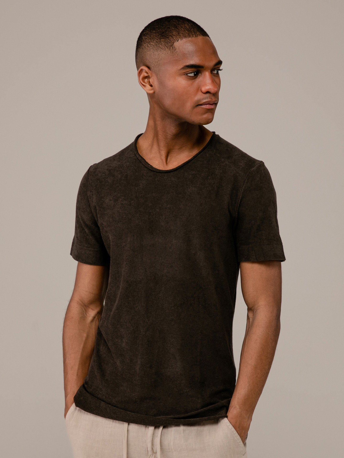 Detailansicht von T-Shirt in Frotteeoptik von HANNES ROETHER