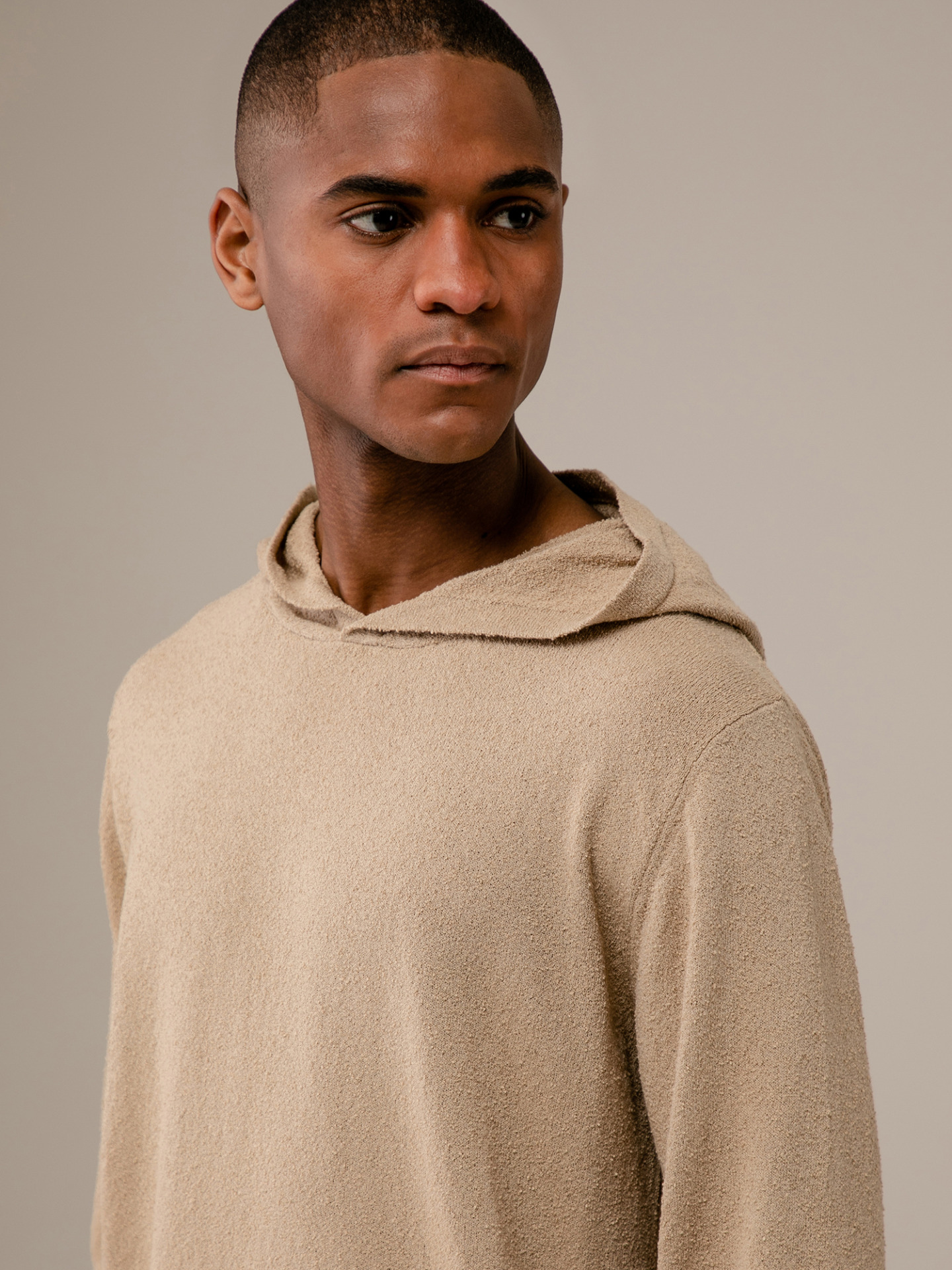 Detailansicht von Hoodie in Frotteeoptik von DANIELE FIESOLI