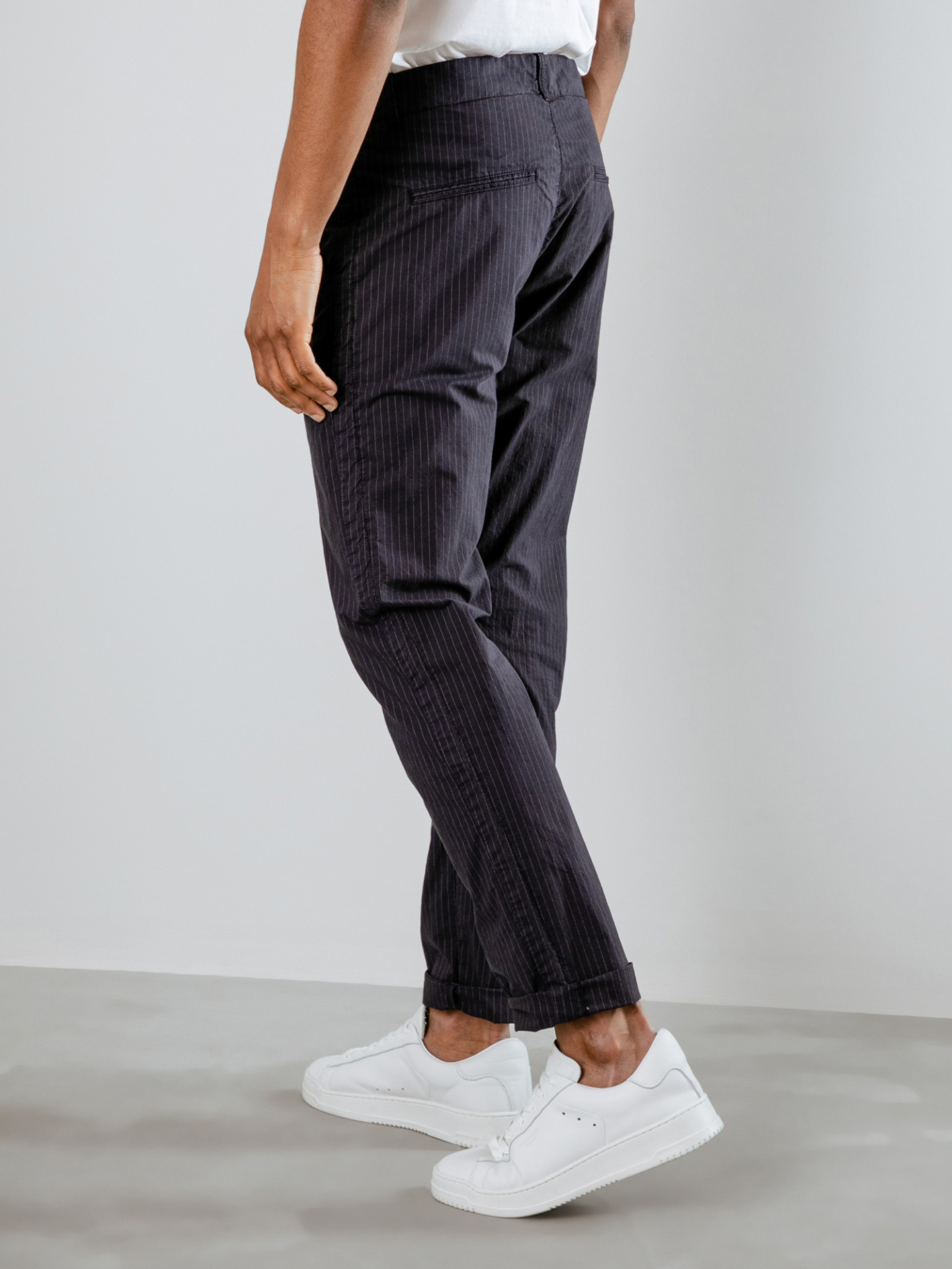 Detailansicht von Hose aus Baumwolle von HANNES ROETHER