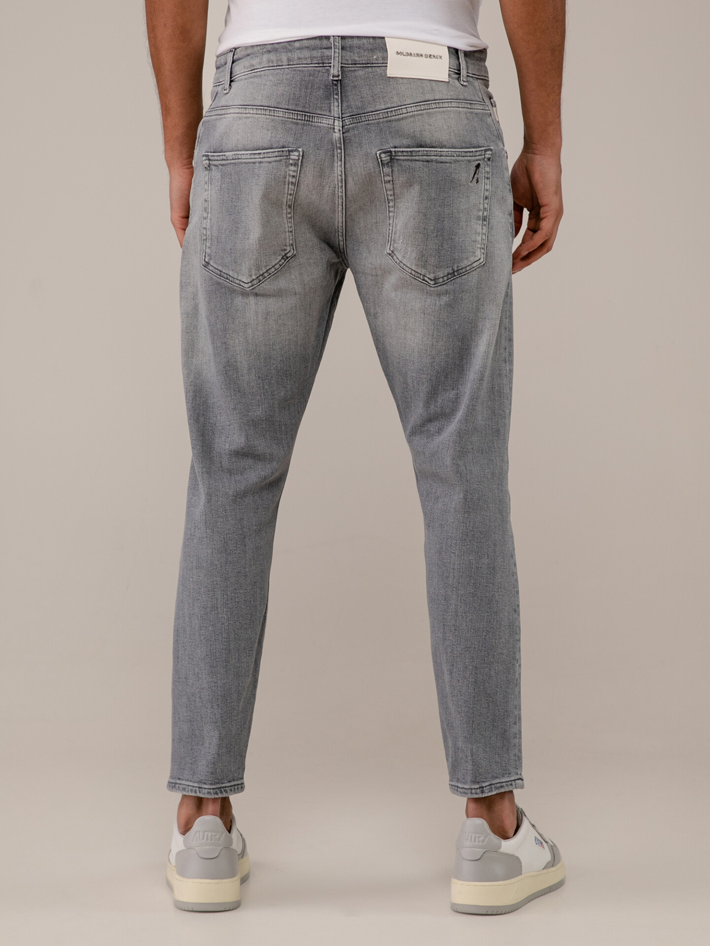 Detailansicht von Slim Fit Jeans von GOLGARN