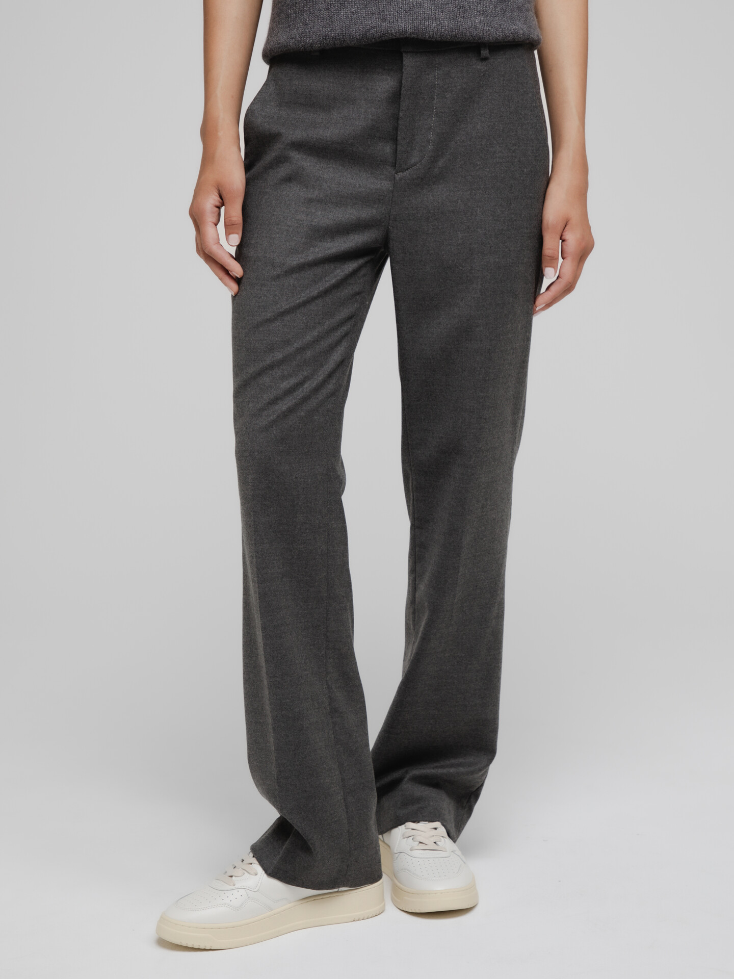 Detailansicht von Weite Hose aus Wolle von DONDUP