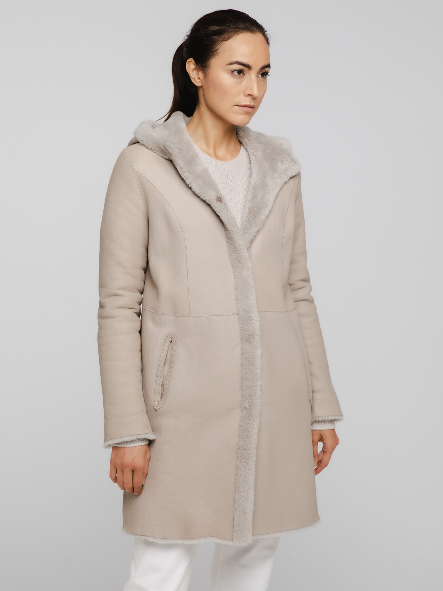 Detailansicht von Wendbarer Ledermantel von ARMA