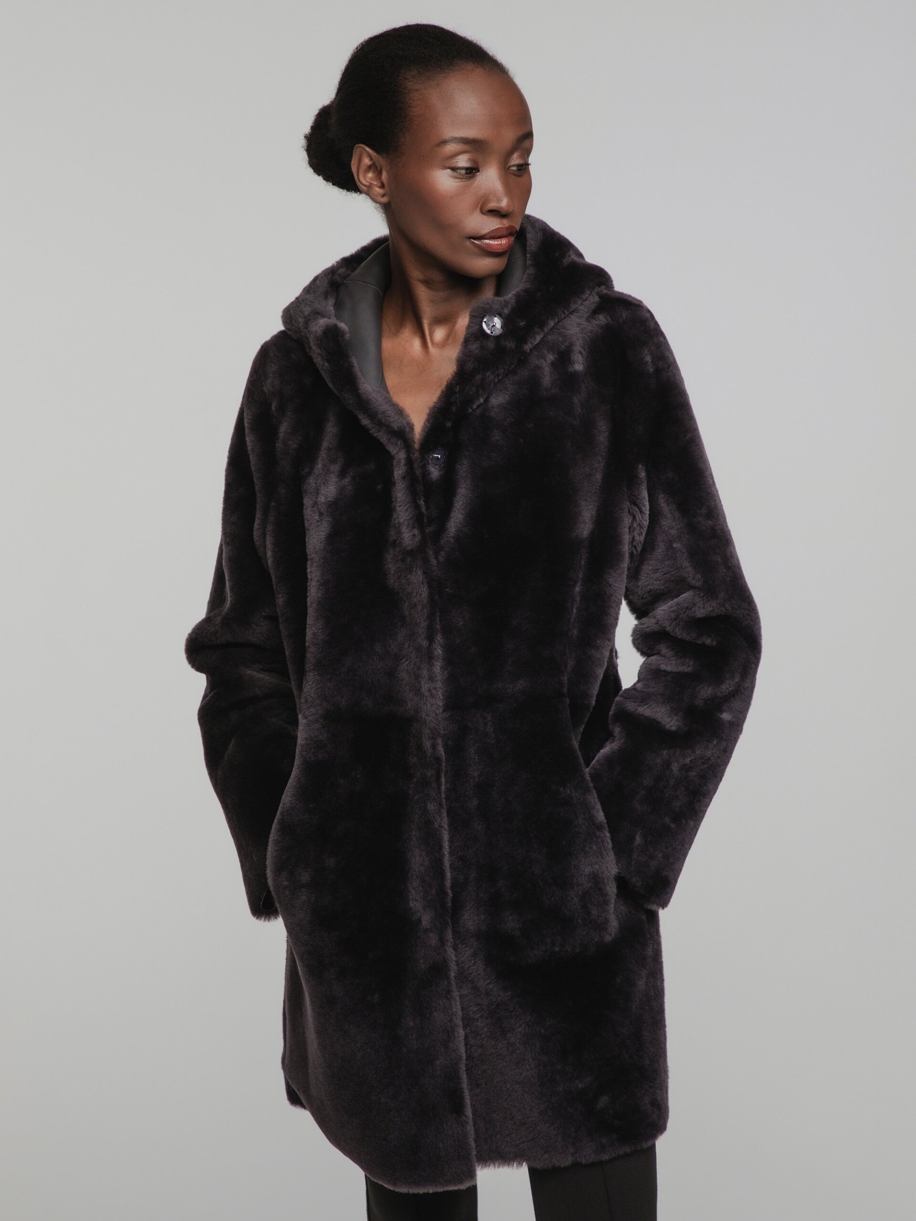 Detailansicht von Wendbarer Ledermantel von ARMA