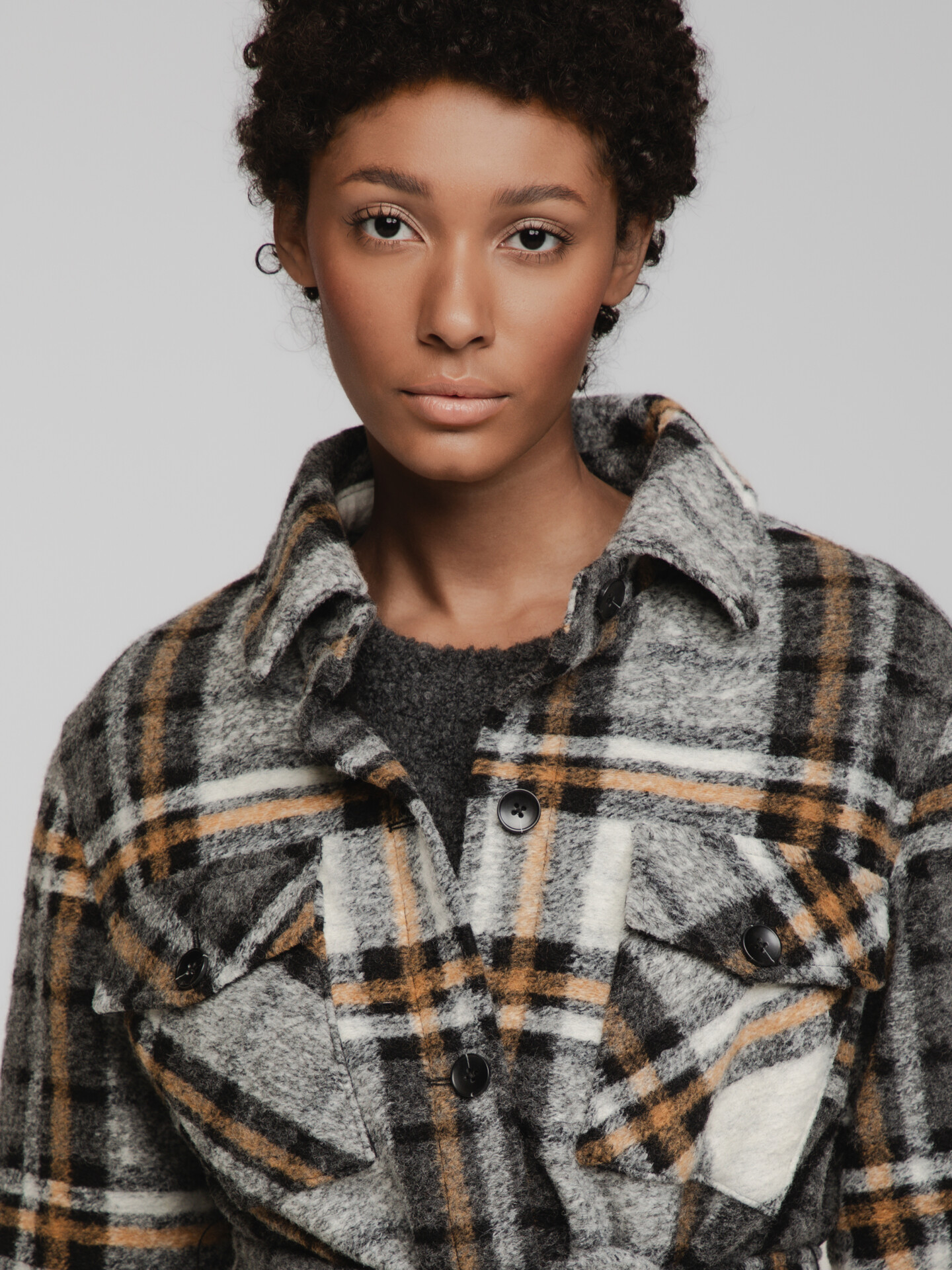 Detailansicht von Hemdjacke von BELLA DAHL