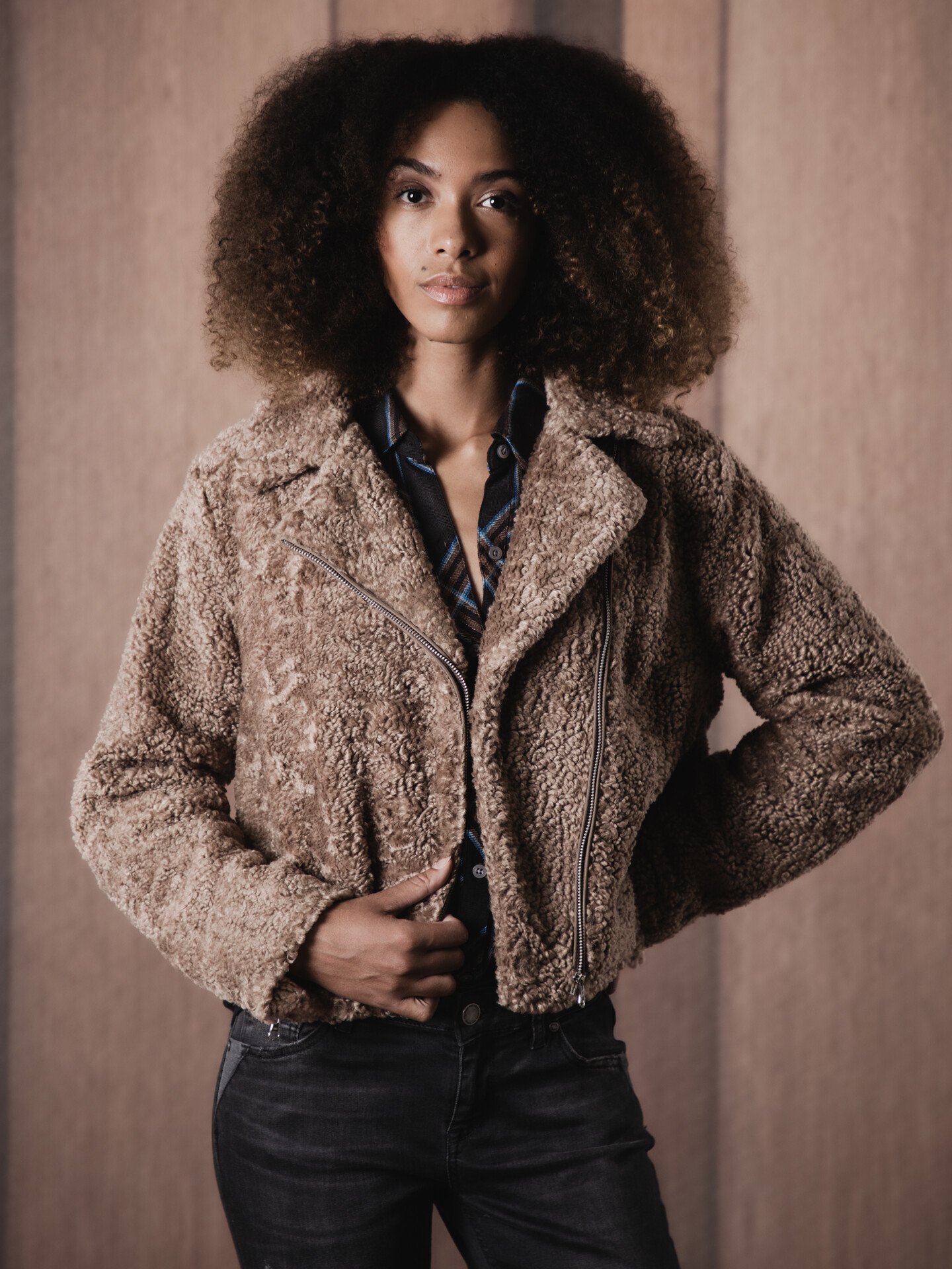 Detailansicht von Teddy-Jacke von BELLA DAHL