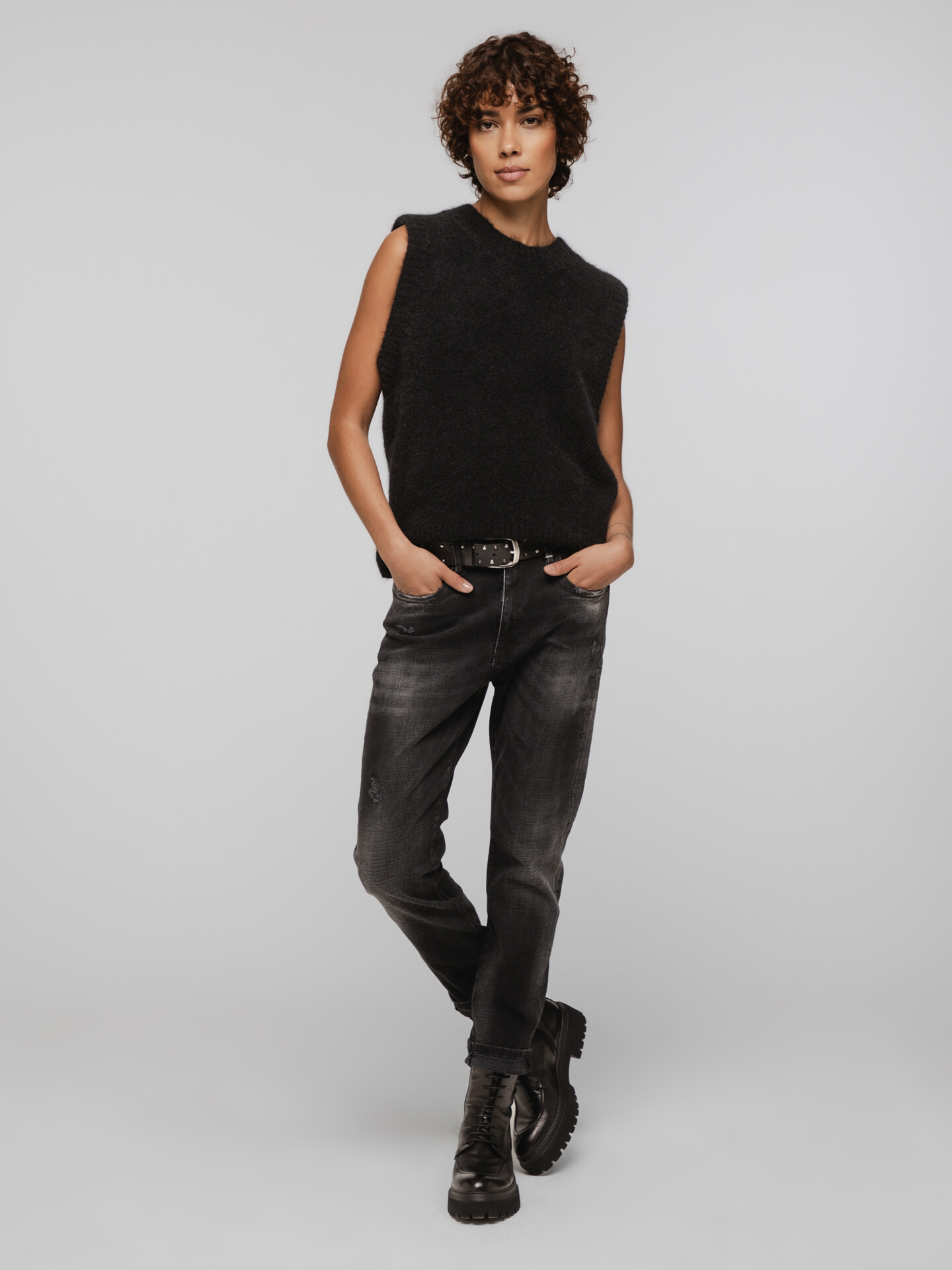 Detailansicht von Pullunder von JOHNNY LOVE