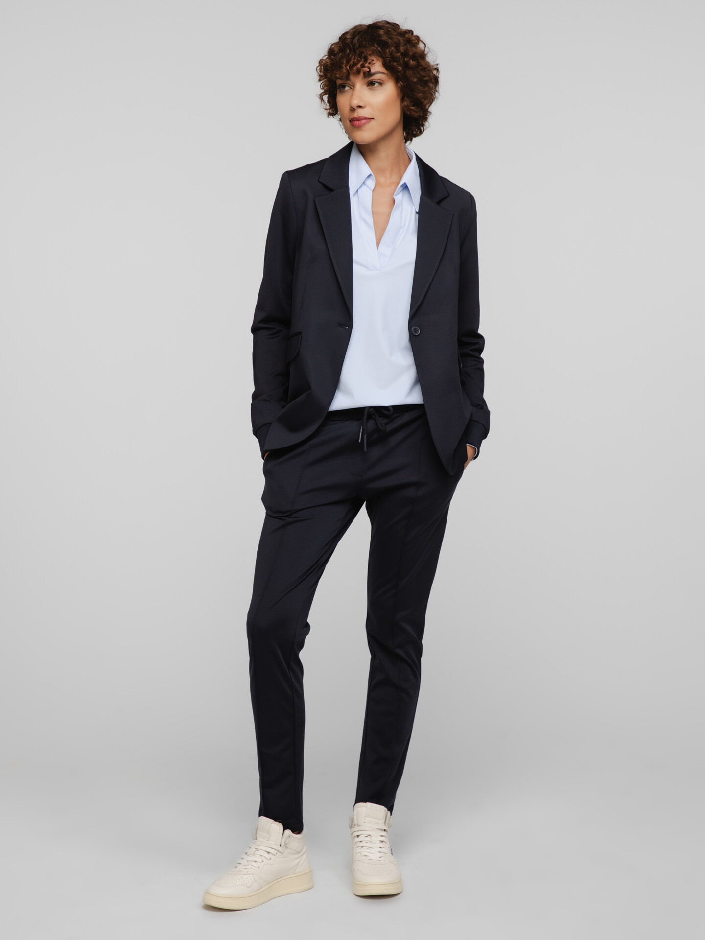 Detailansicht von Blazer von ELIAS RUMELIS