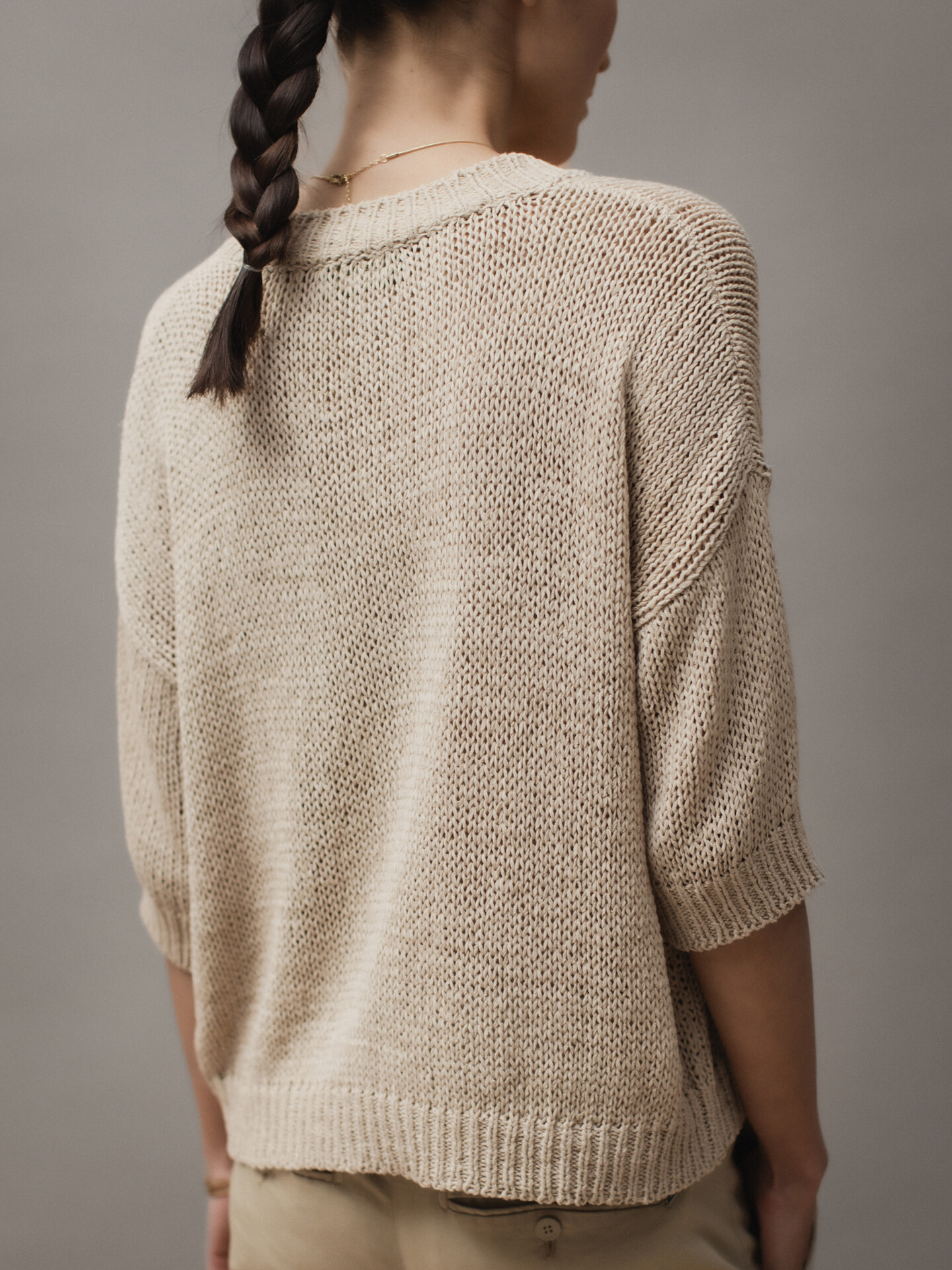 Detailansicht von Kurzarm-Pullover aus Baumwolle von ROBERTO COLLINA