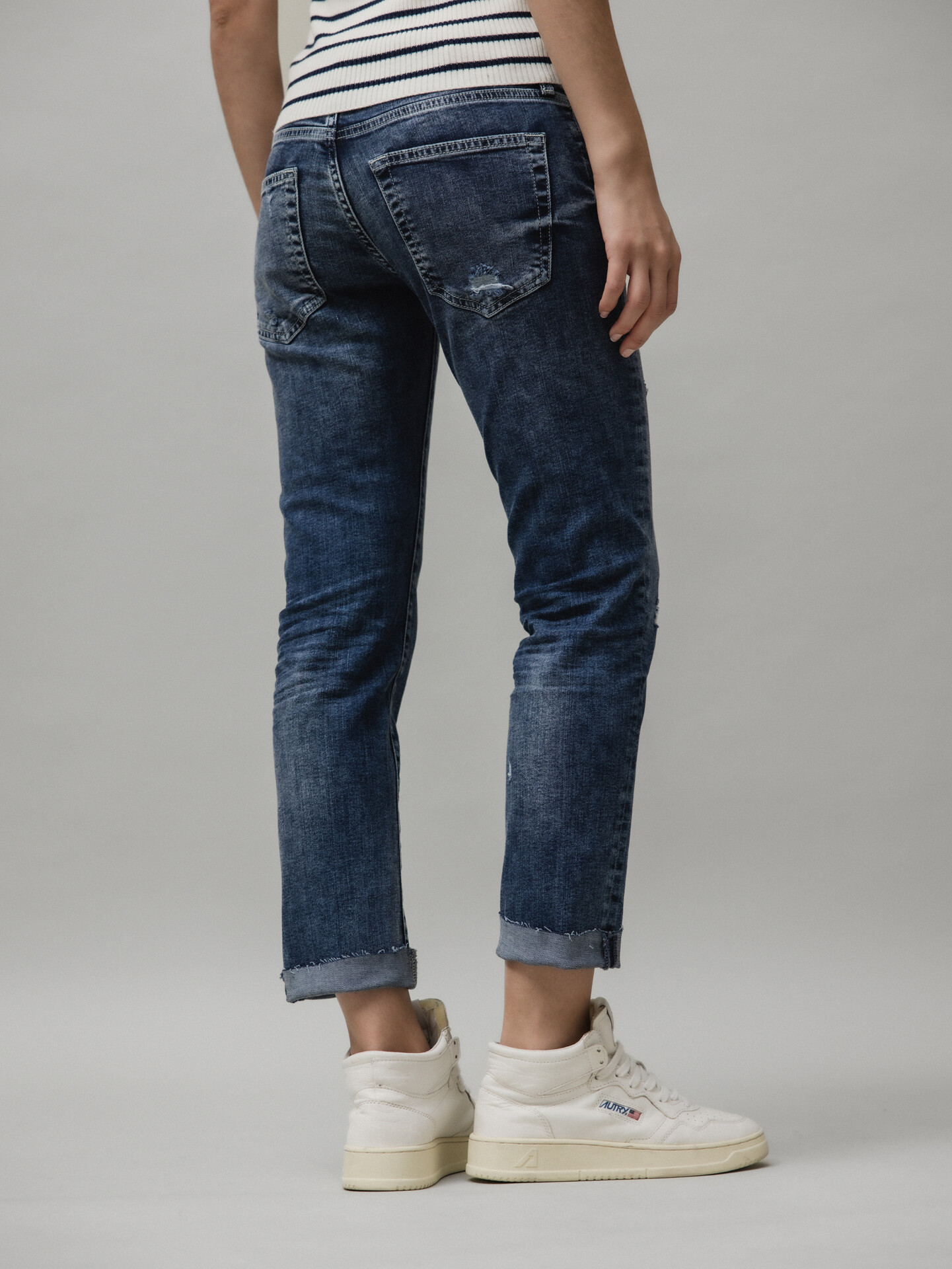 Detailansicht von Slim Fit Jeans von ADRIANO GOLDSCHMIED