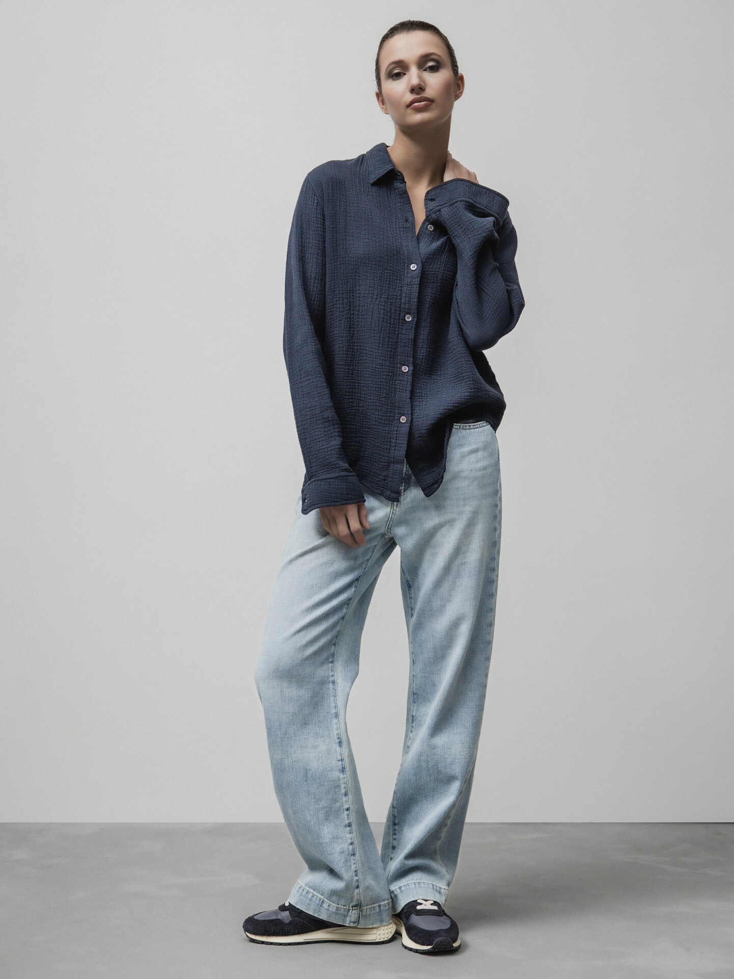 Detailansicht von Musselinbluse von DANIELS