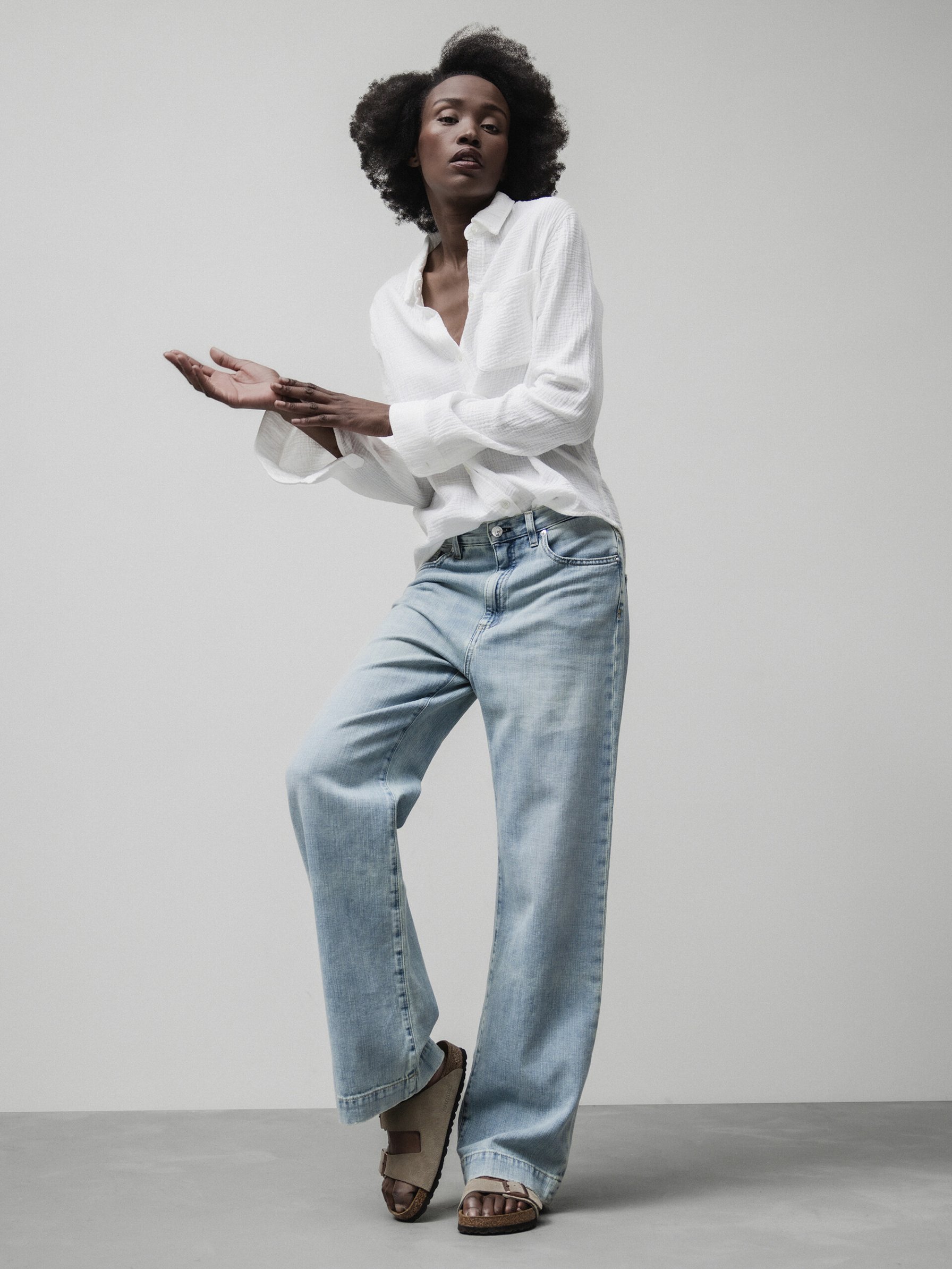 Detailansicht von Musselinbluse von DANIELS