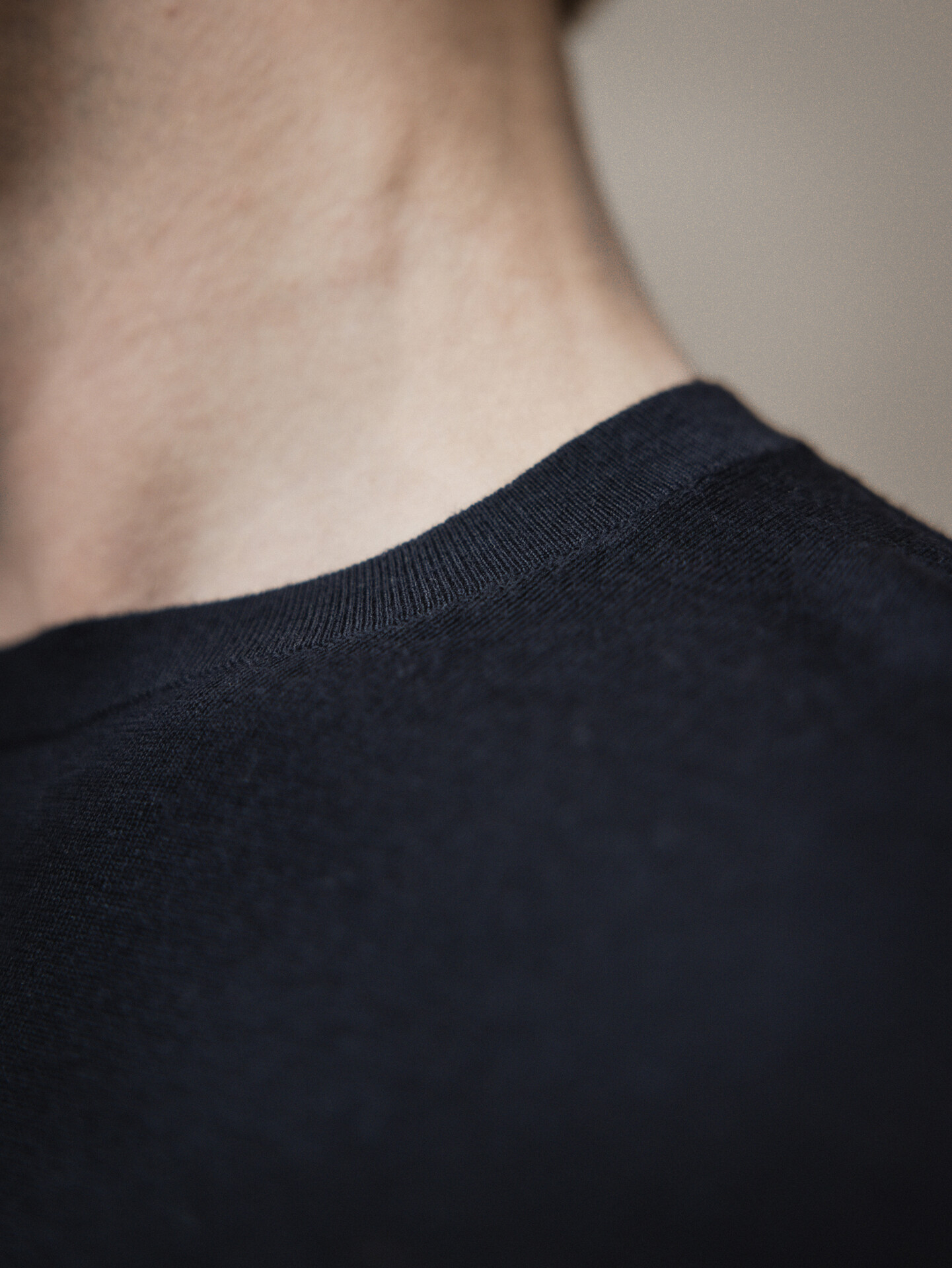 Detailansicht von Pullover aus Merinowolle von KIEFERMANN