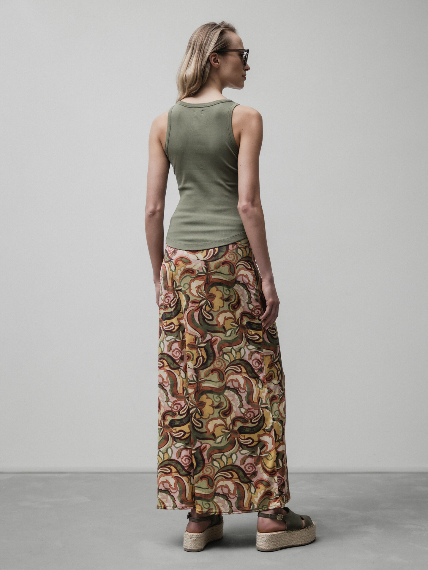 Detailansicht von Maxi-Rock von DANIELS