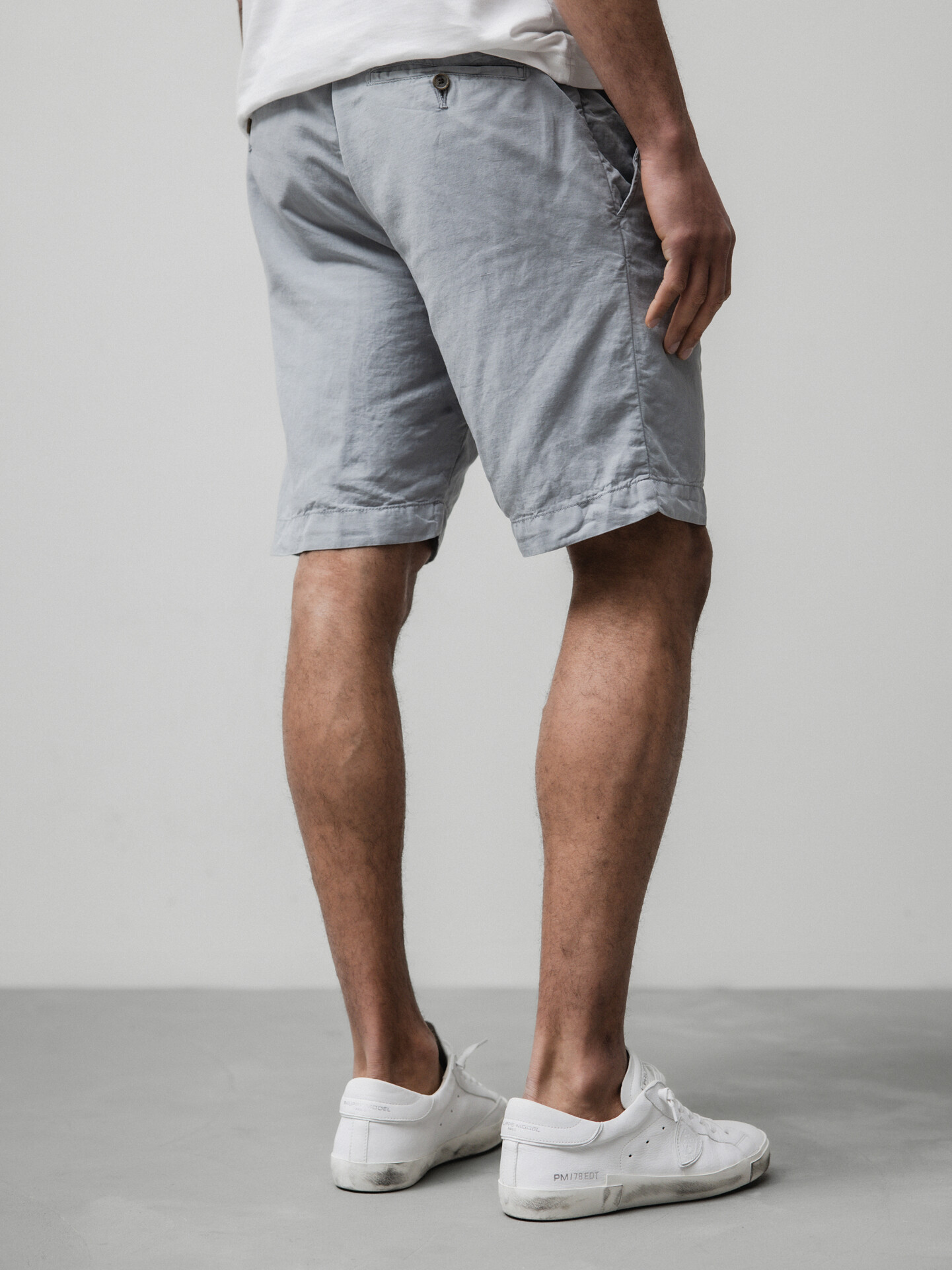 Detailansicht von Bermudas von MYTHS