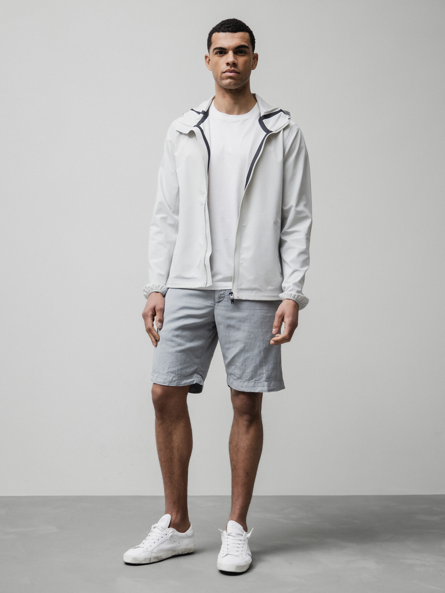 Detailansicht von Bermudas von MYTHS