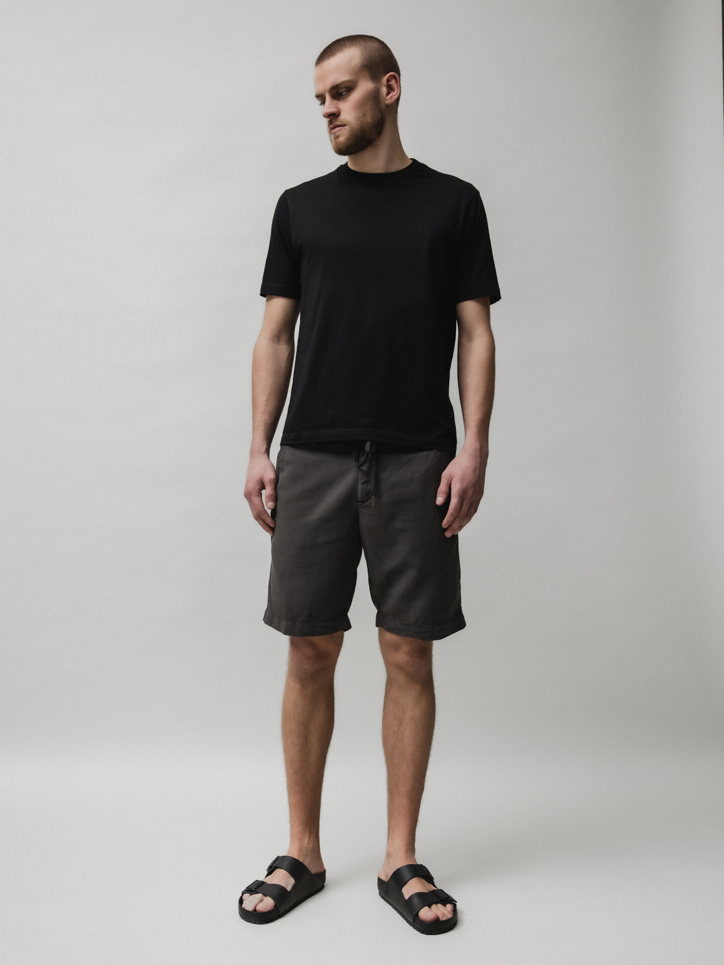 Detailansicht von Bermudas von MYTHS