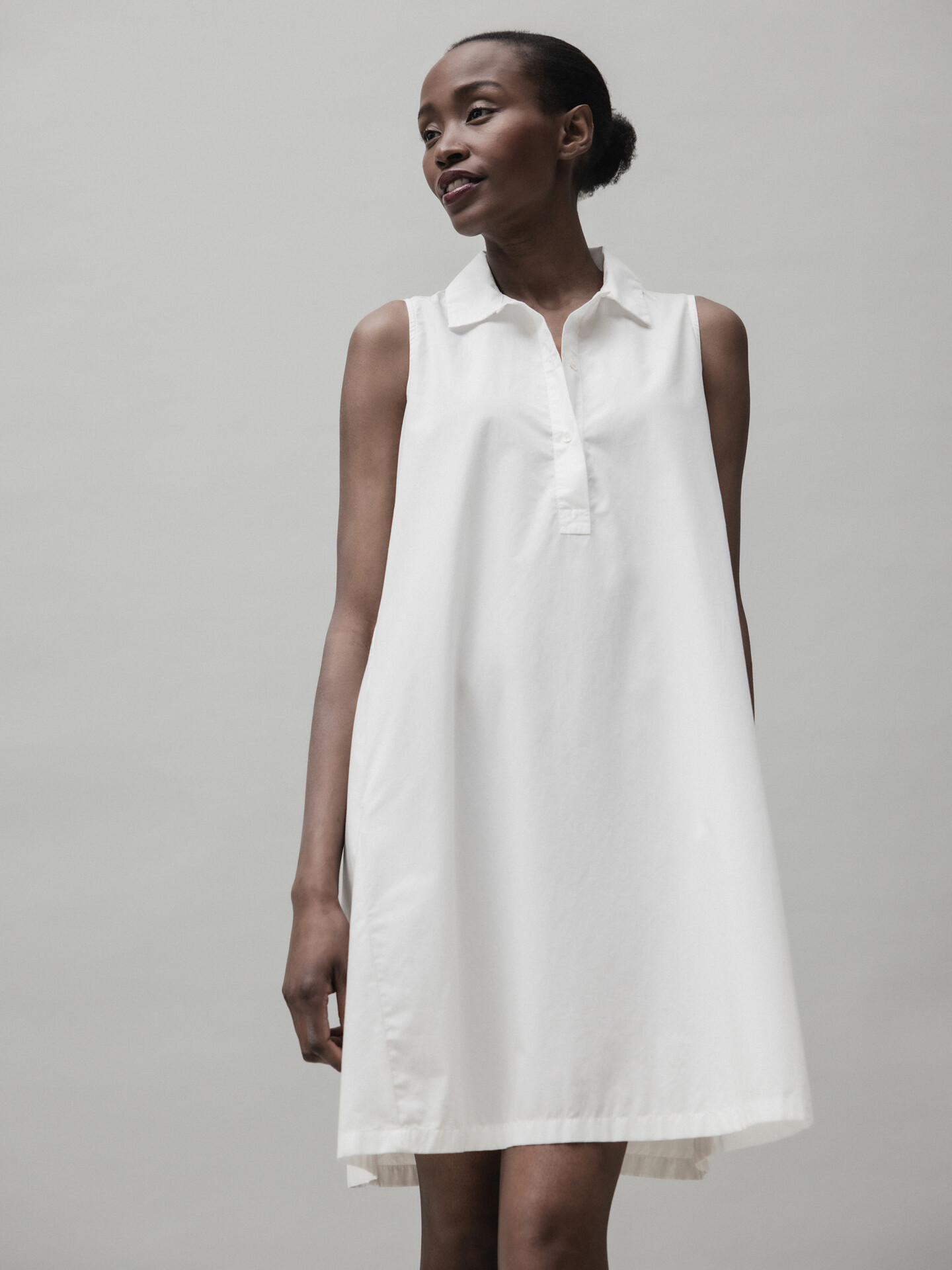 Detailansicht von Kurzes Blusenkleid aus Baumwolle von ROBERT FRIEDMAN