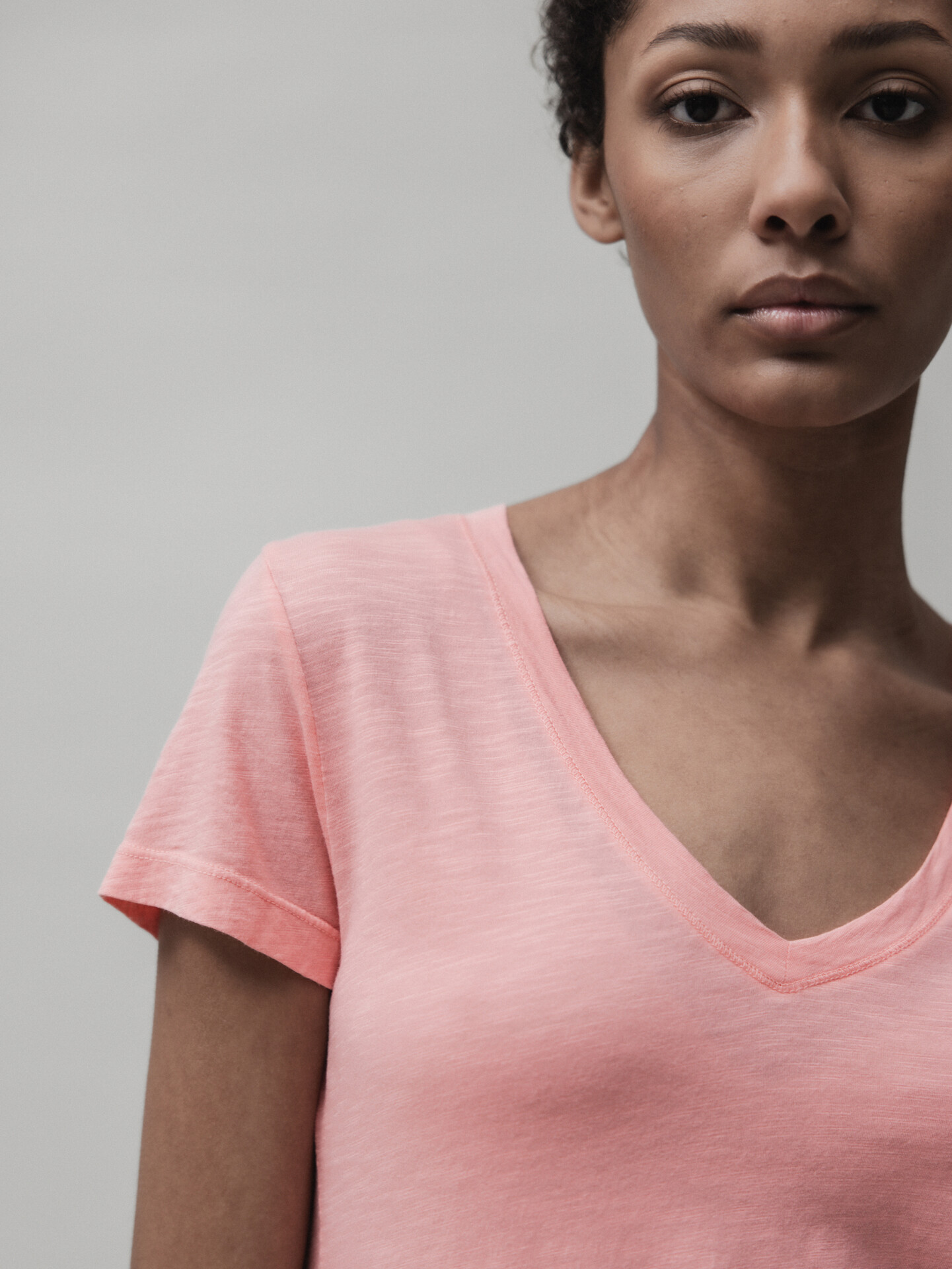 Detailansicht von T-Shirt aus Baumwolle von DANIELS