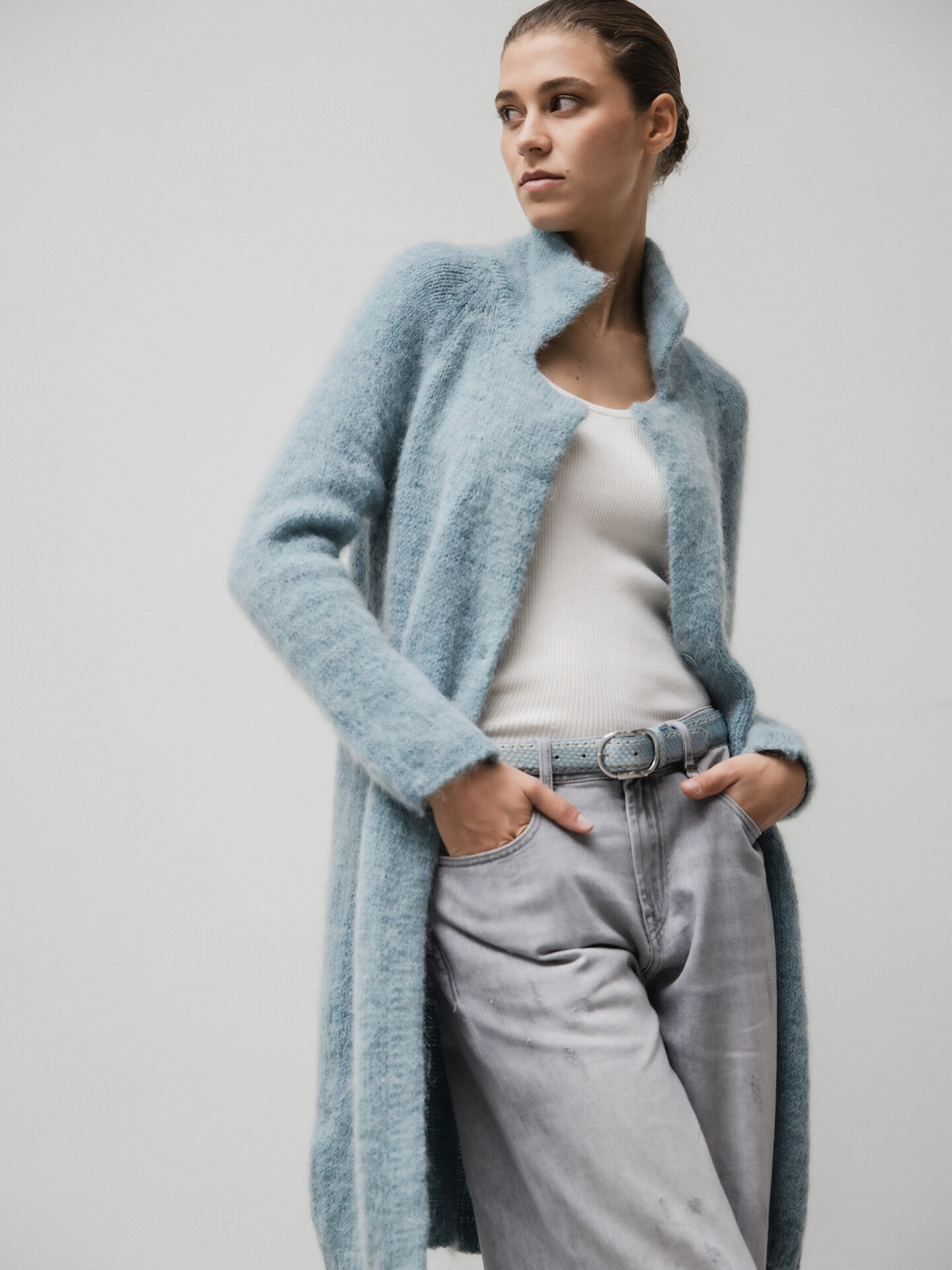 Detailansicht von Strickjacke von BELLAMY