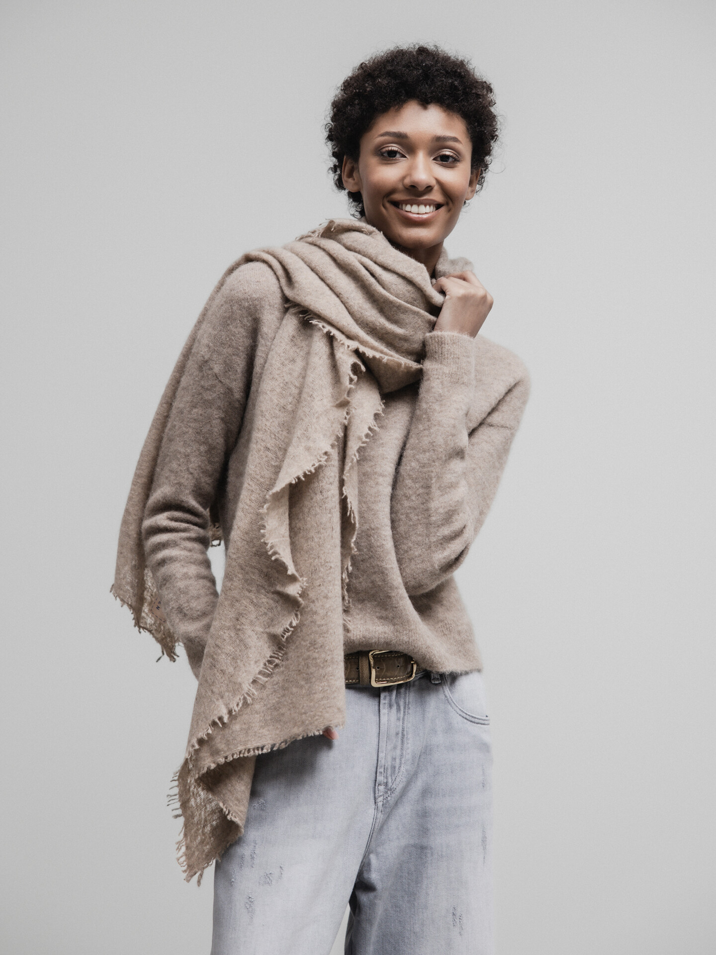 Detailansicht von Schal aus Cashmere von PUR SCHOEN