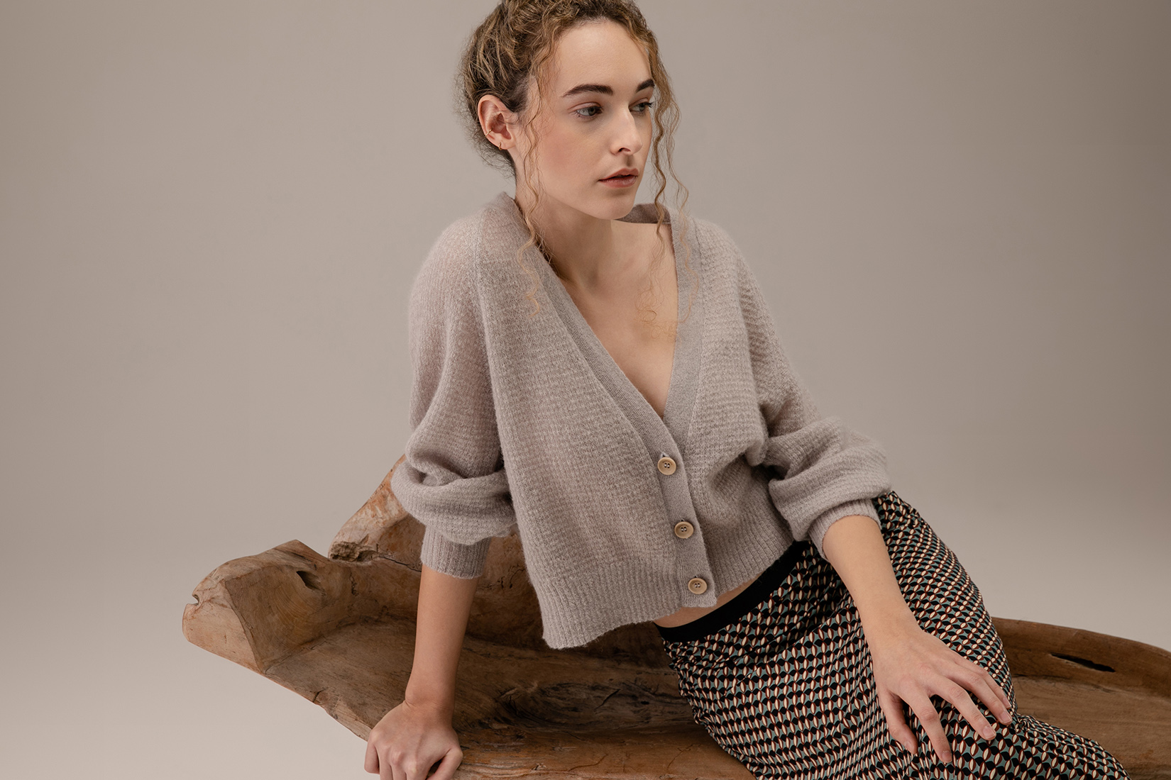 Detailansicht von Cropped Strickjacke von JOHNNY LOVE